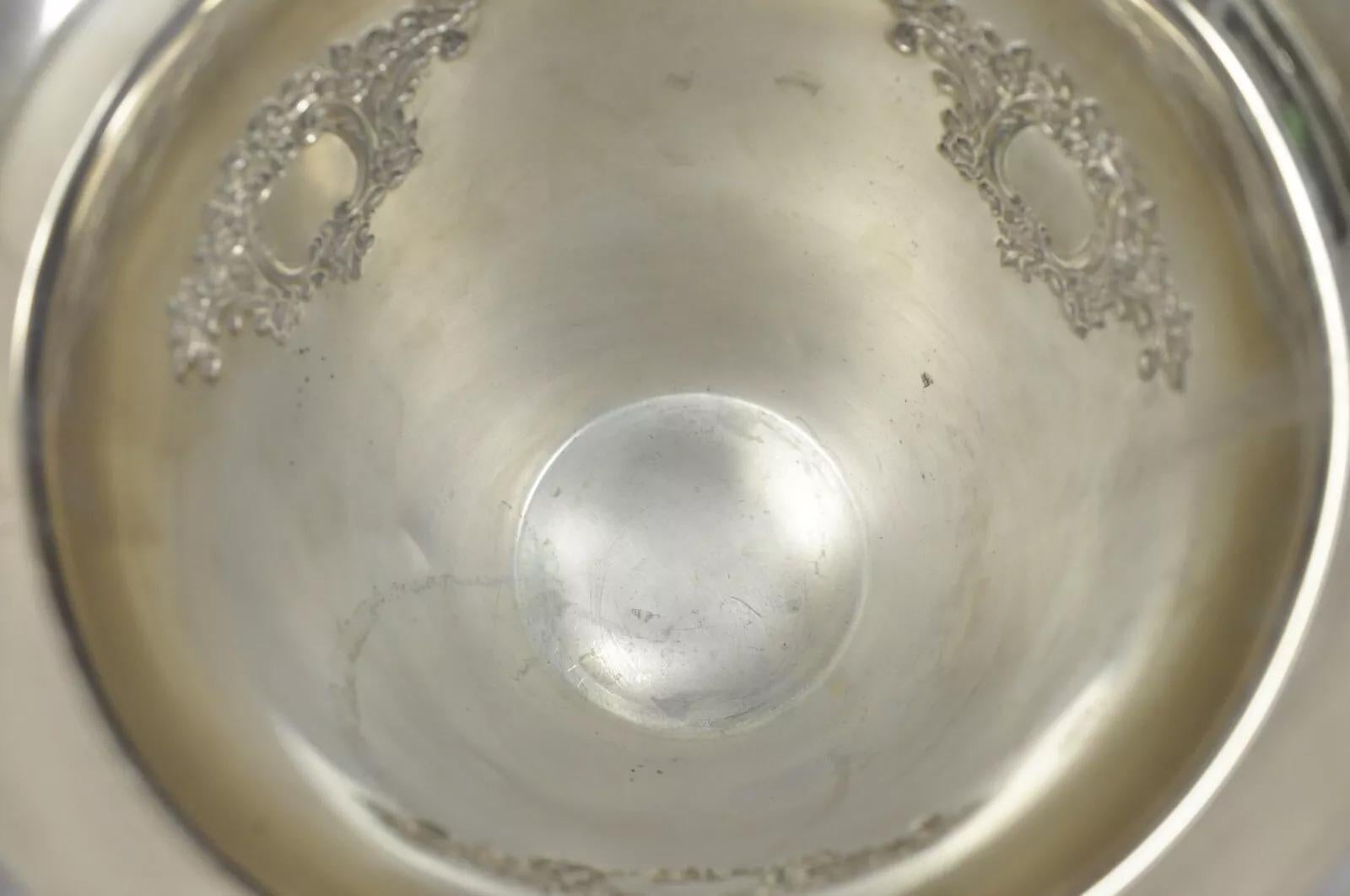 Oneida Victorian Style Silver Plated Embossed Champagne Chiller Ice Bucket For Sale 1