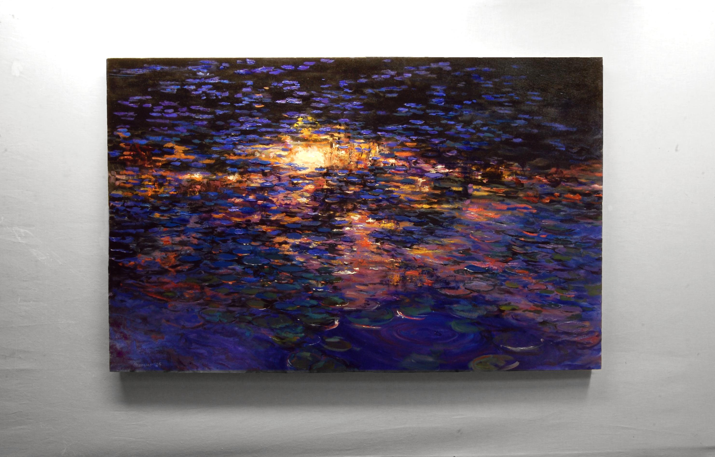 <p>Kommentare des Künstlers<br>Der Künstler Onelio Marrero stellt einen Teich dar, in dem sich die Farben des nächtlichen Himmels und die Silhouette der Bäume vor dem feurigen Sonnenuntergang spiegeln. Die Wasserpflanzen weisen verschiedene Farbtöne
