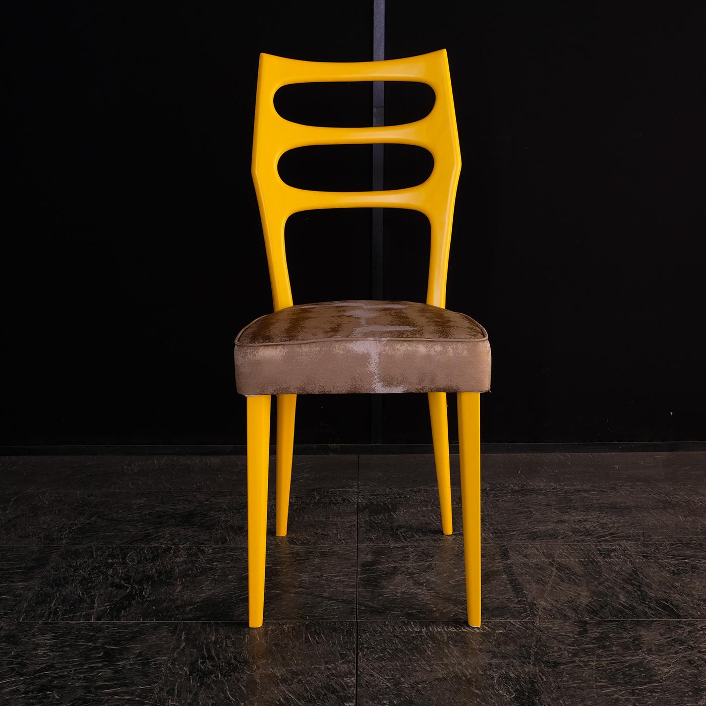 Oney chair by Divina Project.