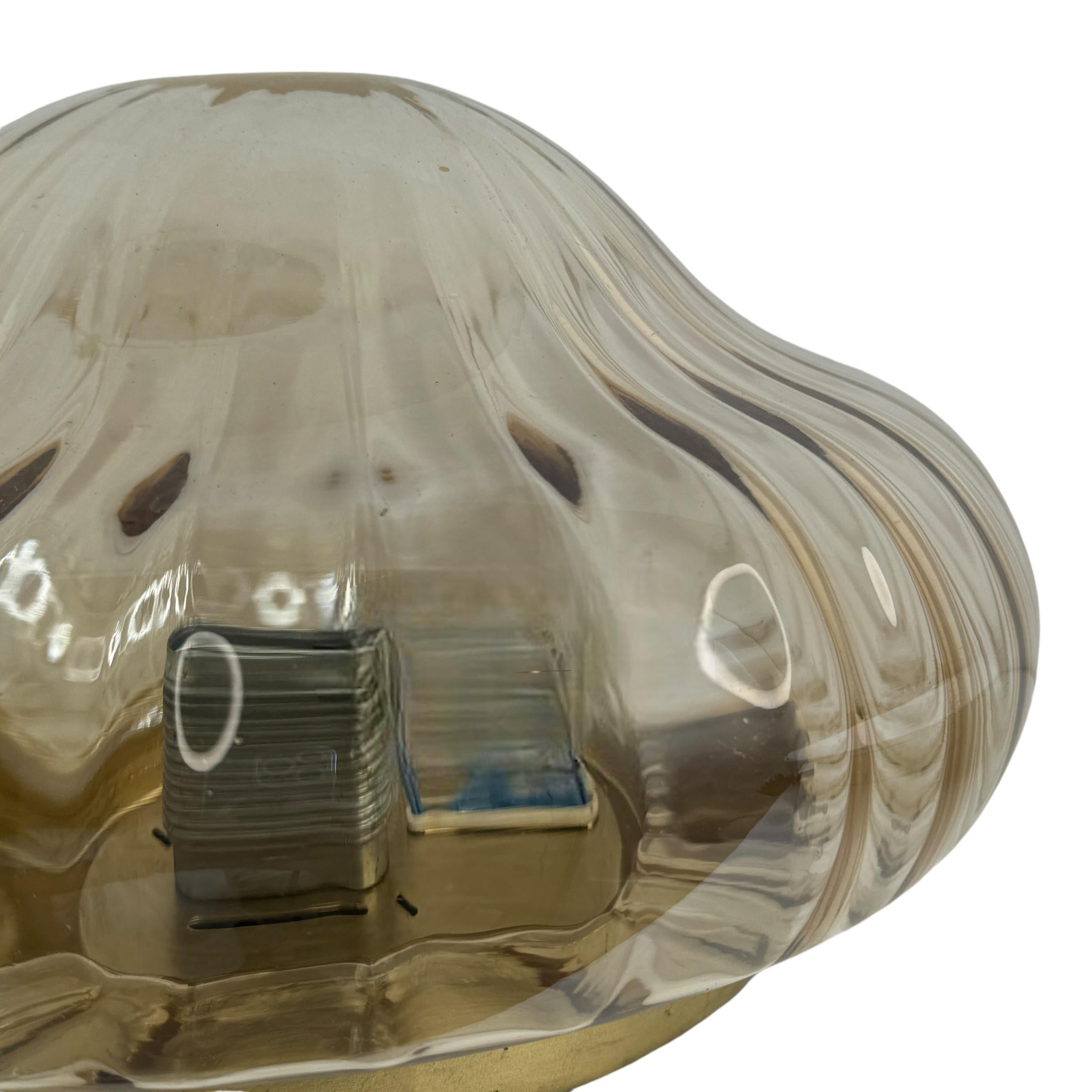 Empotrable de cristal moderno de mediados de siglo en forma de cúpula de cebolla, años 80 en venta 1