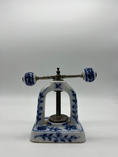 Onion Pattern Nutcracker 19 Century