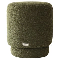 Pouf ottomano moderno organico ONIX II in Bouclé verde secco