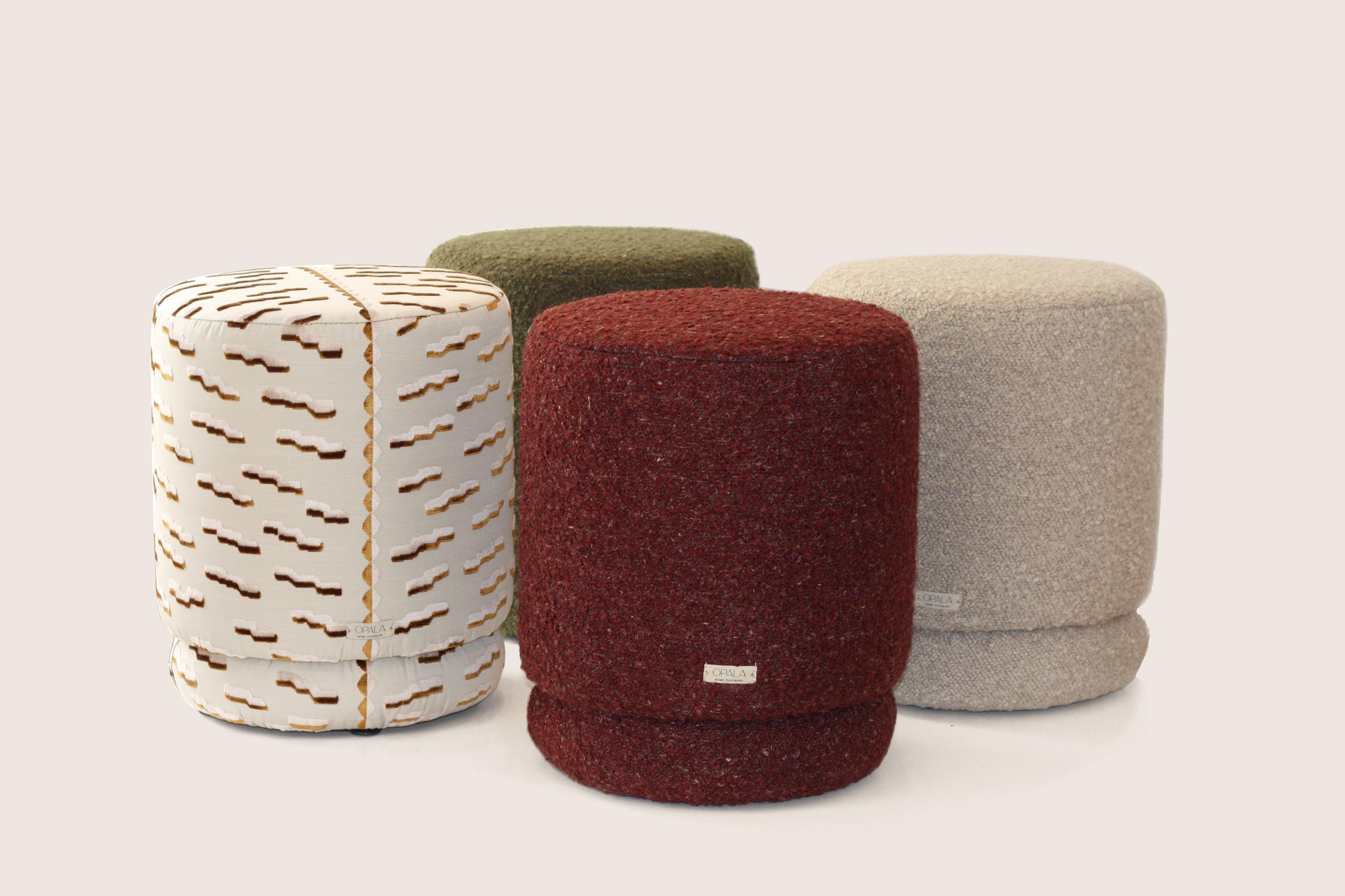 Fatto a mano Pouf ottomano moderno organico ONIX in velluto Jacquard Dedar in vendita