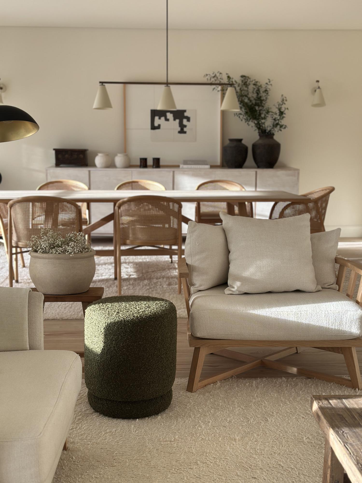 ONIX Organic Modern Set of 2 Poufs Ottomans in Cappuccino Bouclé In New Condition For Sale In Viseu, PT
