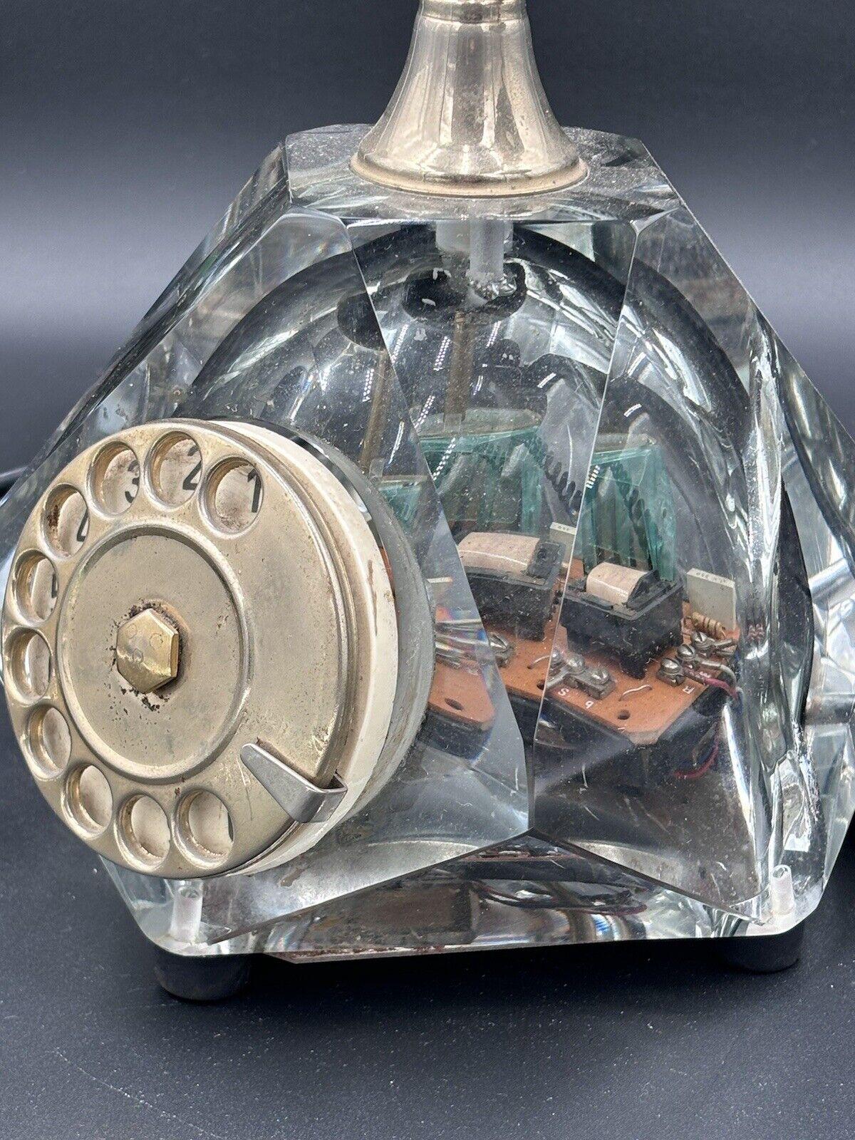 Teléfono Onix de cristal y latón Diseño moderno de los años 60 1