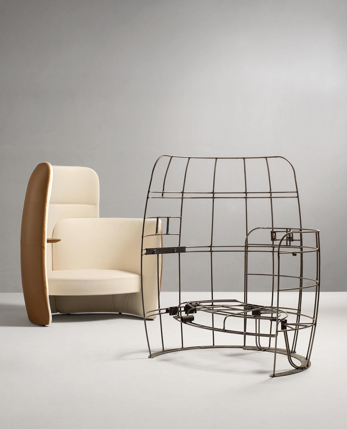 Sillón Only Ju Relax con repisa de roble y toma USB by Quinti Sedute Siglo XXI y contemporáneo en venta