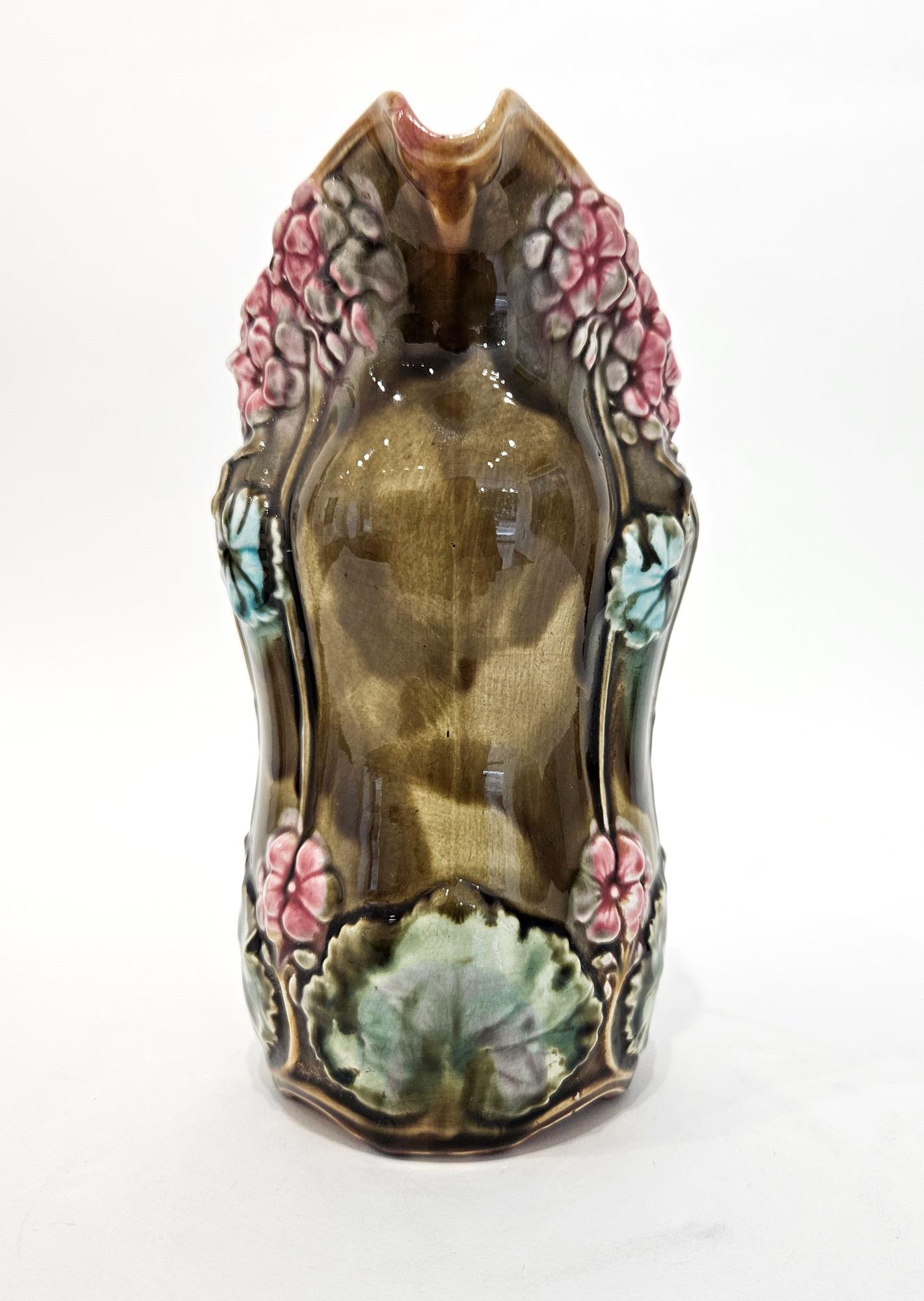 Onnaing Majolica Coligny Art Nouveau Pitcher/Jug, France, c. 1880 In Excellent Condition For Sale In London, GB