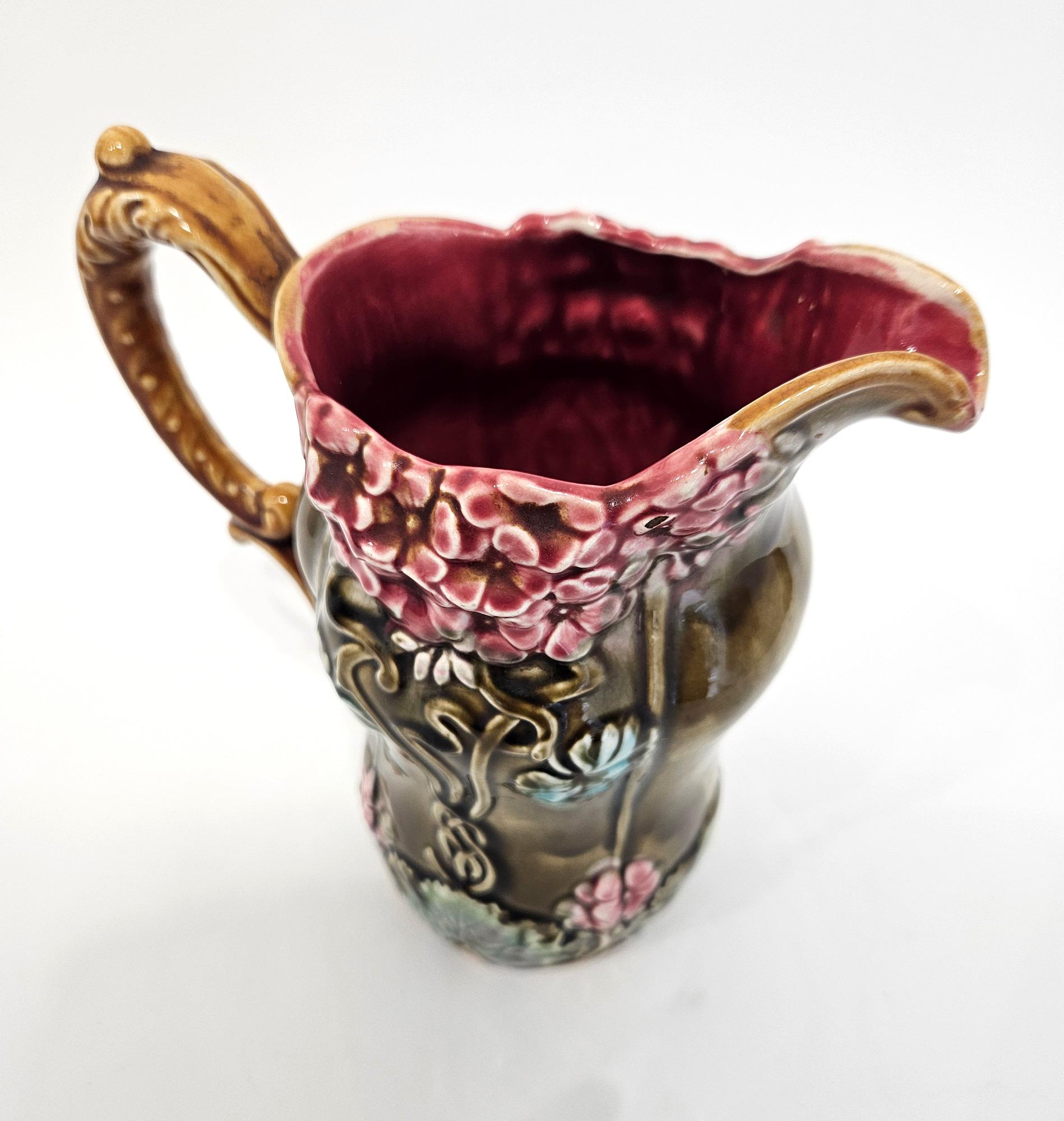 Onnaing Majolica Coligny Art Nouveau Pitcher/Jug, France, c. 1880 For Sale 1