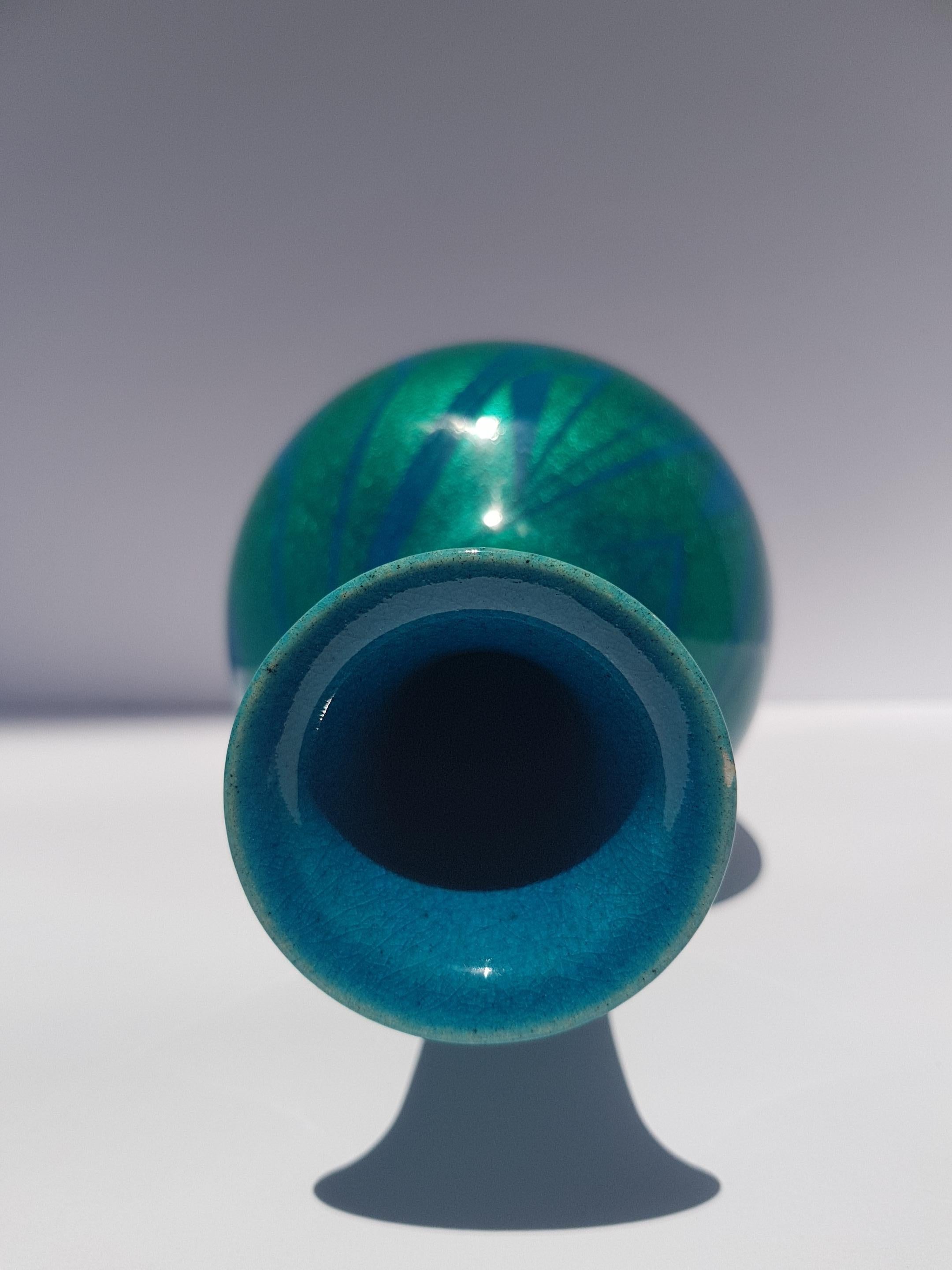 ONO HAKUKO Vase en céramique Japon Arita Vaisseau en porcelaine Yuri-Kinsai Japon Or en vente 7