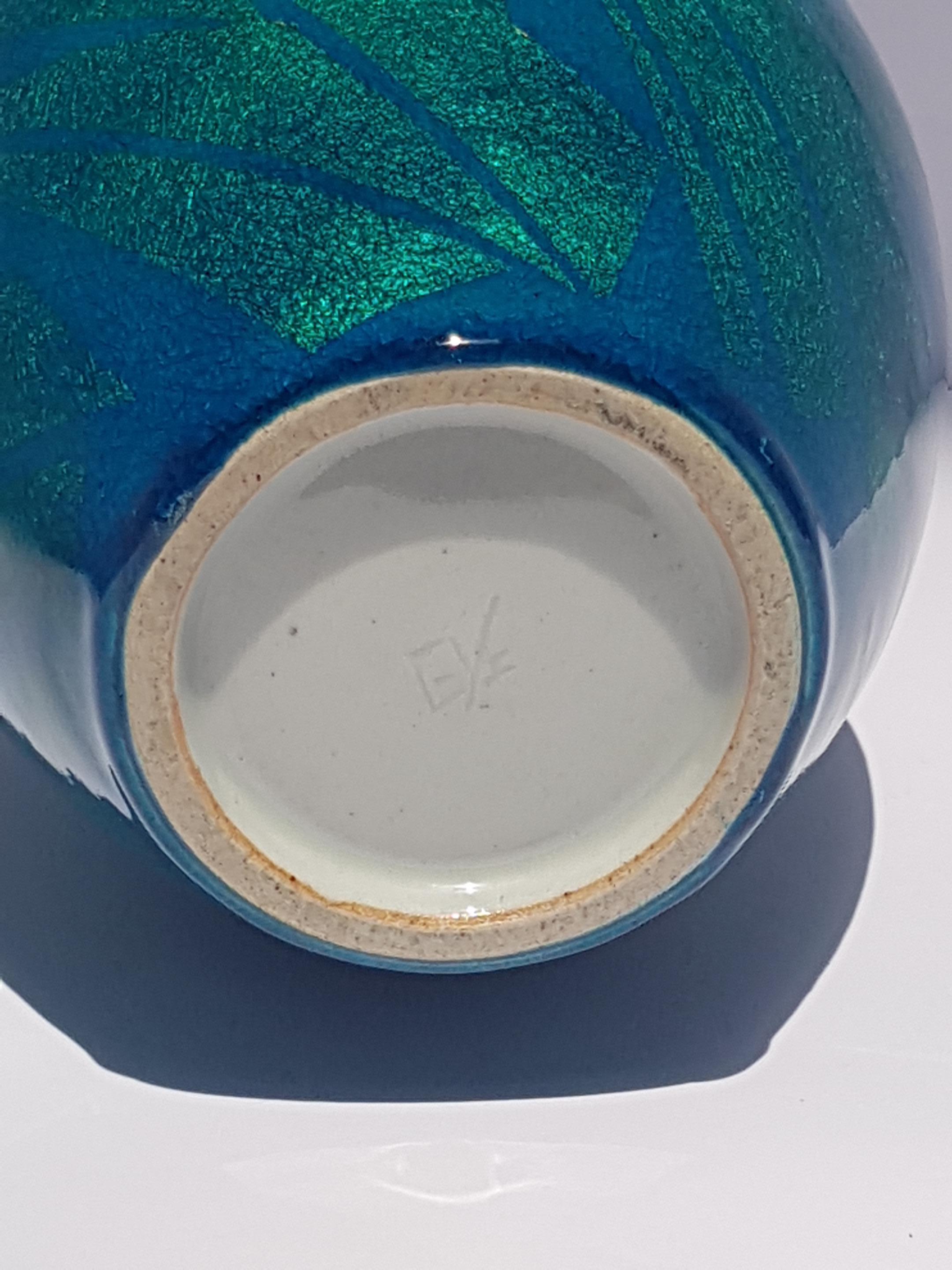 Céramique ONO HAKUKO Vase en céramique Japon Arita Vaisseau en porcelaine Yuri-Kinsai Japon Or en vente