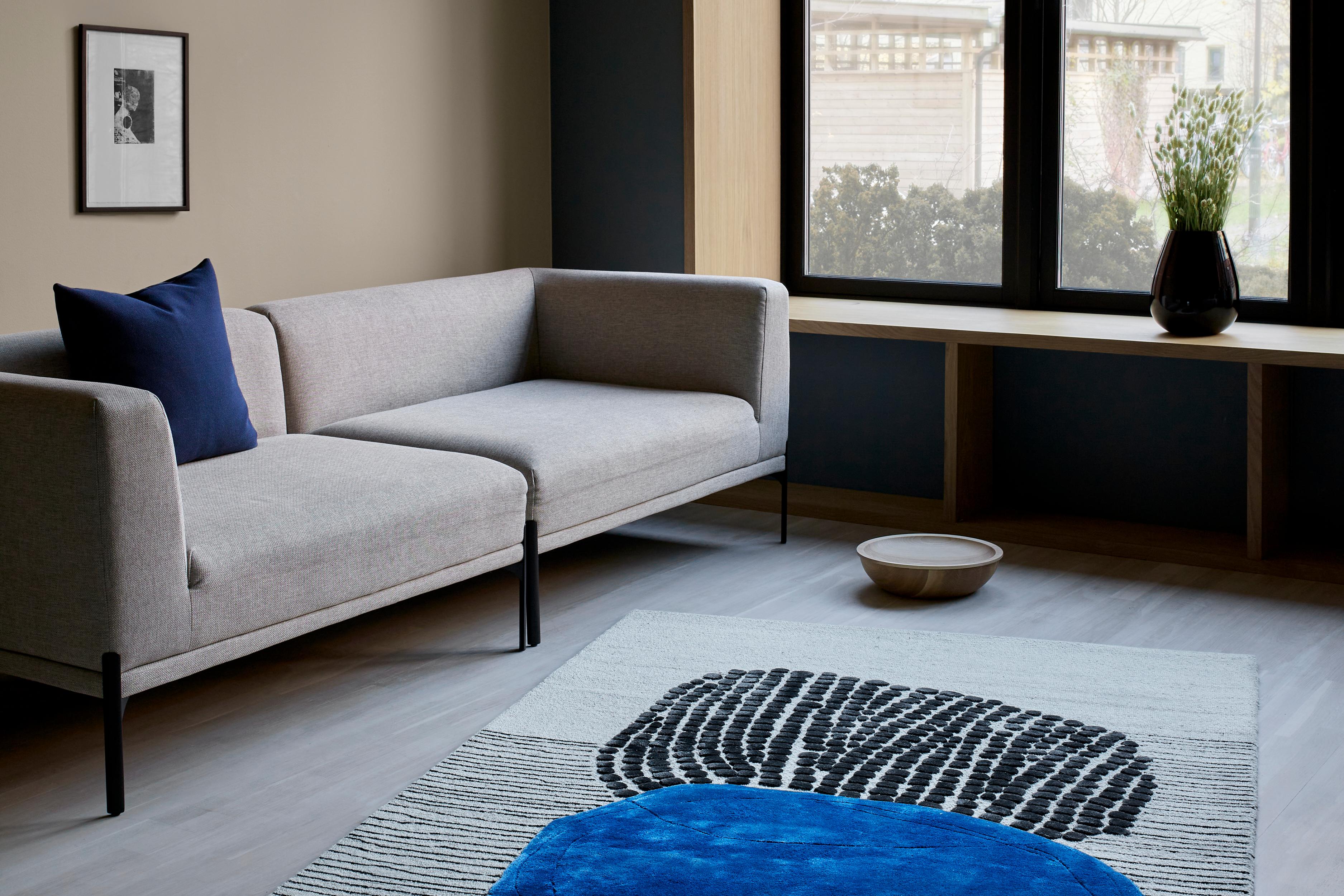 Ono Rug by Volver Studios
Dimensions: W 250 x L 350 cm.
Materials: Wool and bamboo.

Available in seven size options: 90 x 240 cm, 140 x 200 cm, 170 x 240 cm, 200 x 300 cm, 250 x 350 cm, 300 x 400 cm, and 350 x 450 cm. Also available in custom