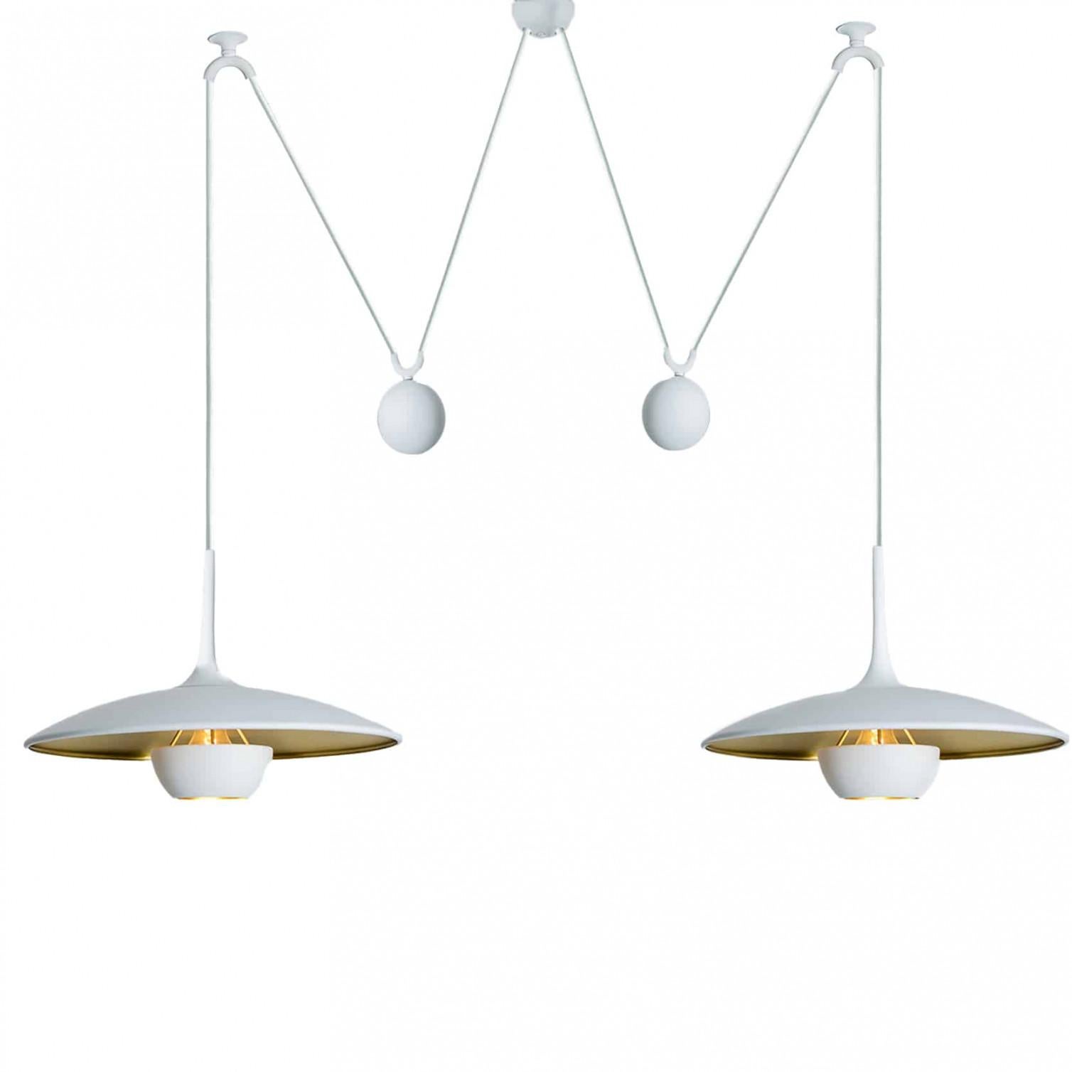 XXI secolo e contemporaneo Lampada a sospensione Onos 40 Double Pull White Brass di Florian Schulz, Germania in vendita