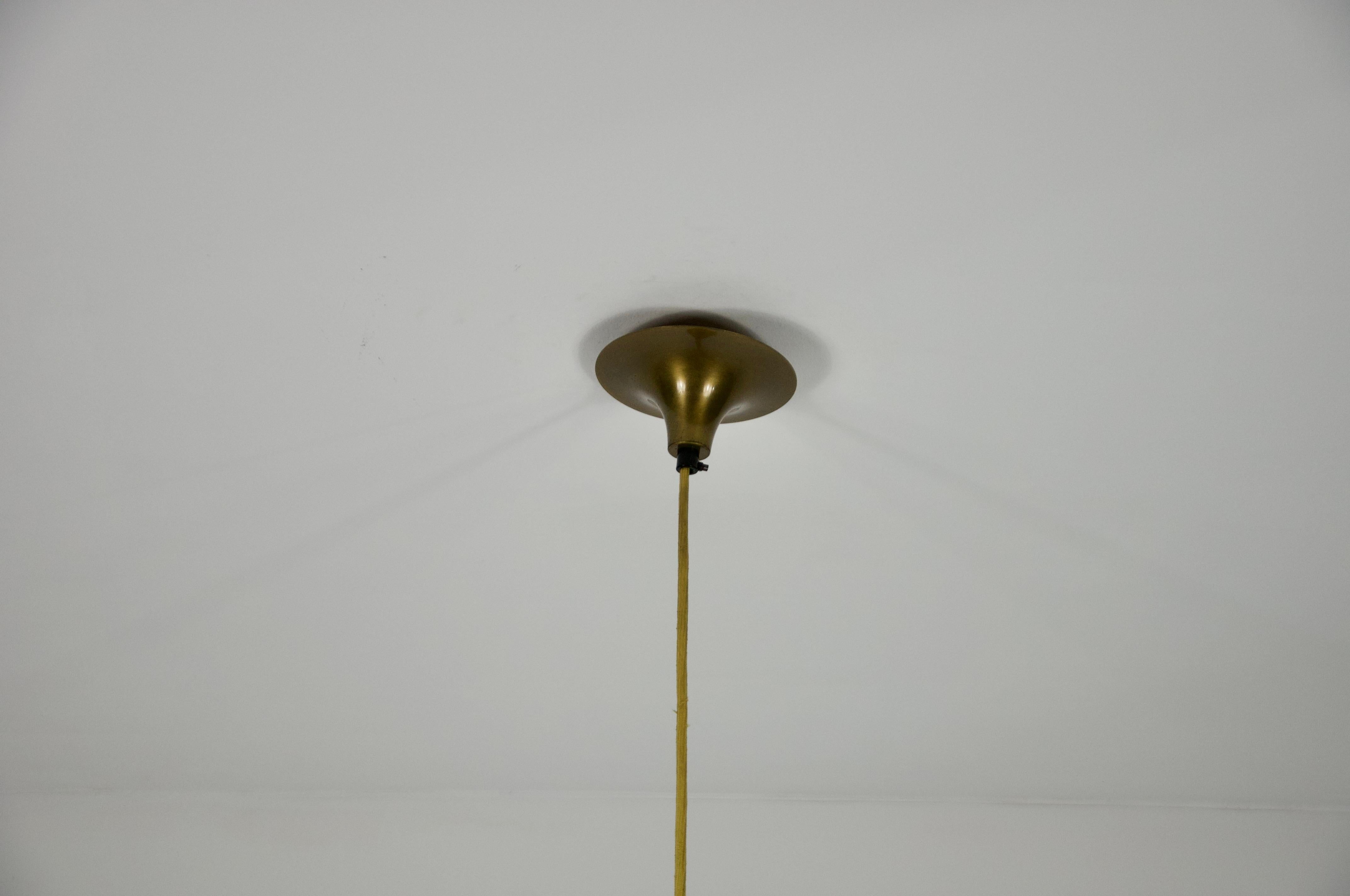 'Onos 55' Brass Pendant Lamp by Florian Schulz, 1970s Germany For Sale 8