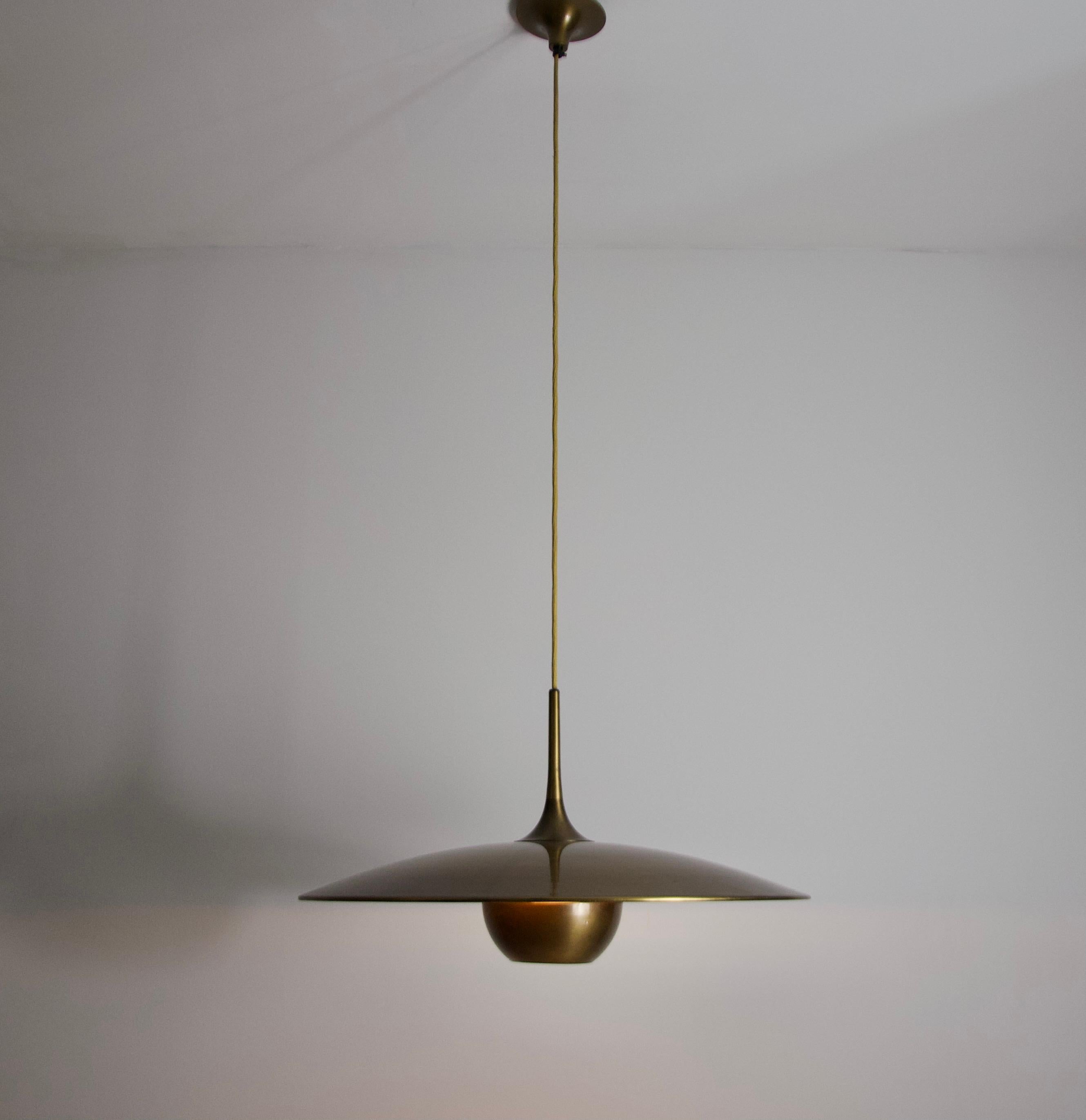 'Onos 55' Brass Pendant Lamp by Florian Schulz, 1970s Germany For Sale 9