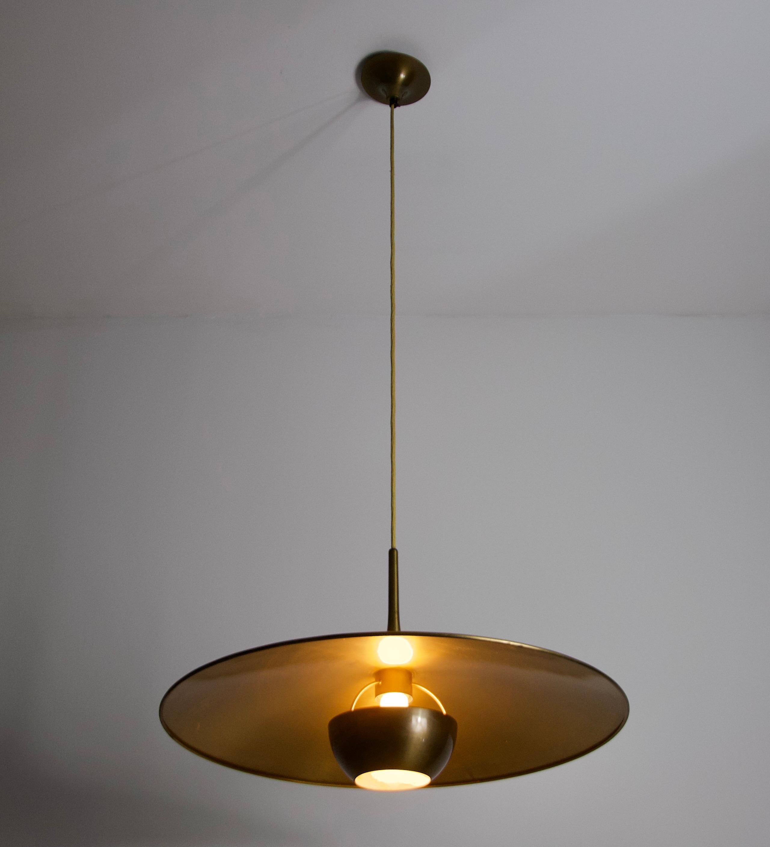 'Onos 55' Brass Pendant Lamp by Florian Schulz, 1970s Germany For Sale 11