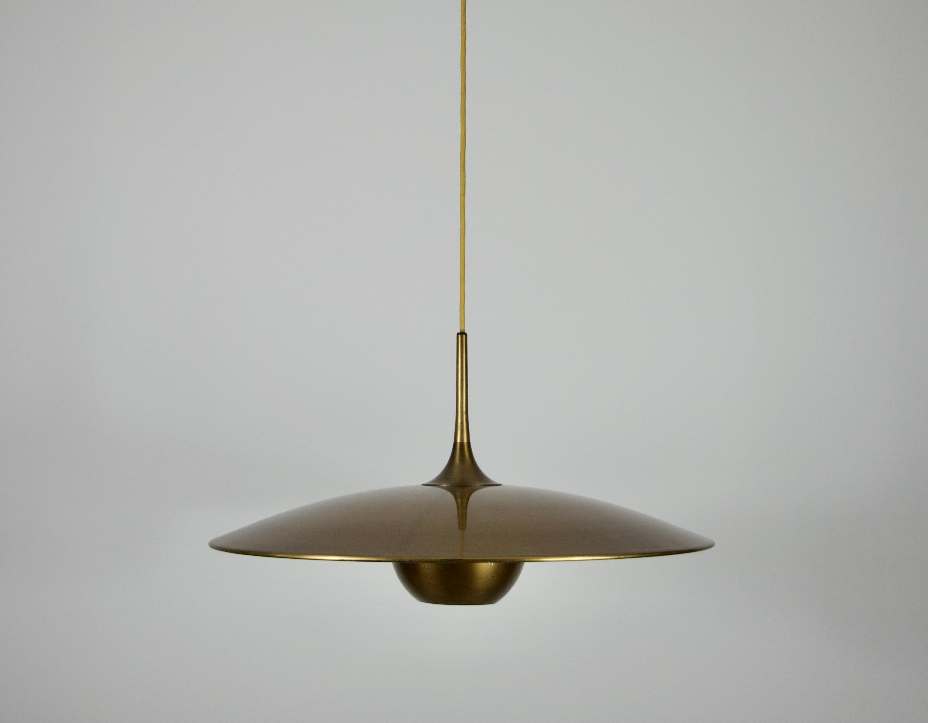 'Onos 55' Brass Pendant Lamp by Florian Schulz, 1970s Germany For Sale 3