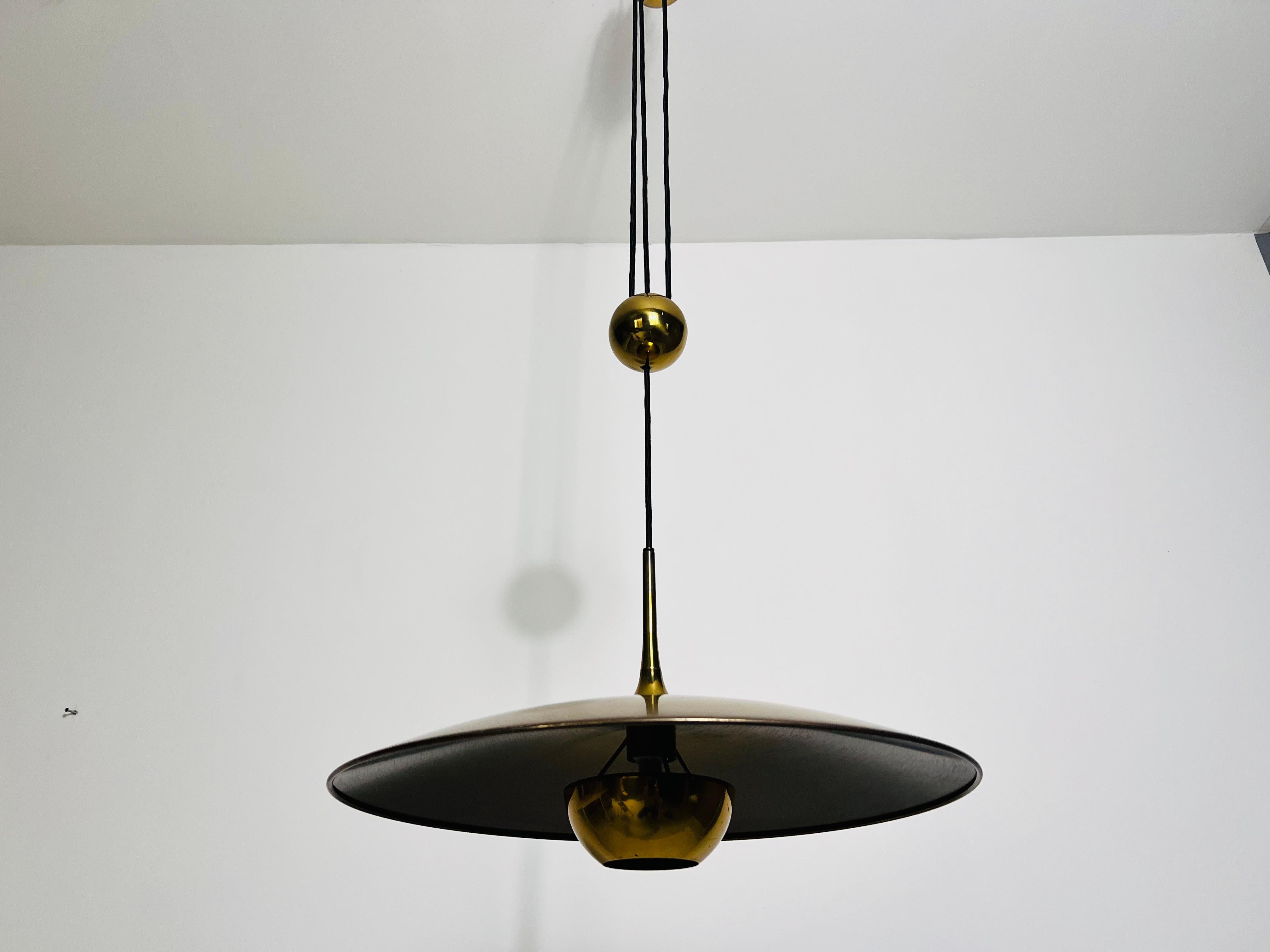 'Onos 55' Brass Pendant Lamp with Counterweight by Florian Schulz, 1970s Germany 5