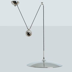 Onos Fixture With Side Counter Weights by Florian Schulz