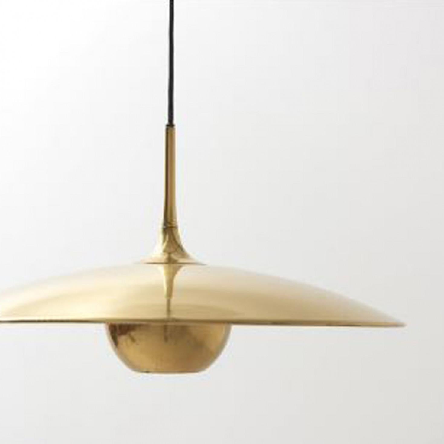 Moderne Luminaire Onos avec poids de comptoir latéraux par Florian Schulz en vente