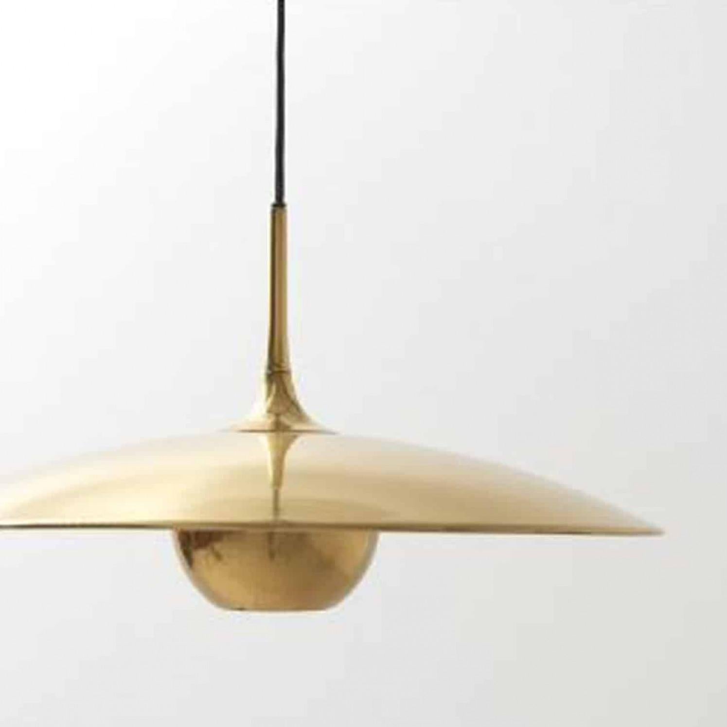 Moderno Onos Fixture With Side Counter Weights by Florian Schulz in vendita