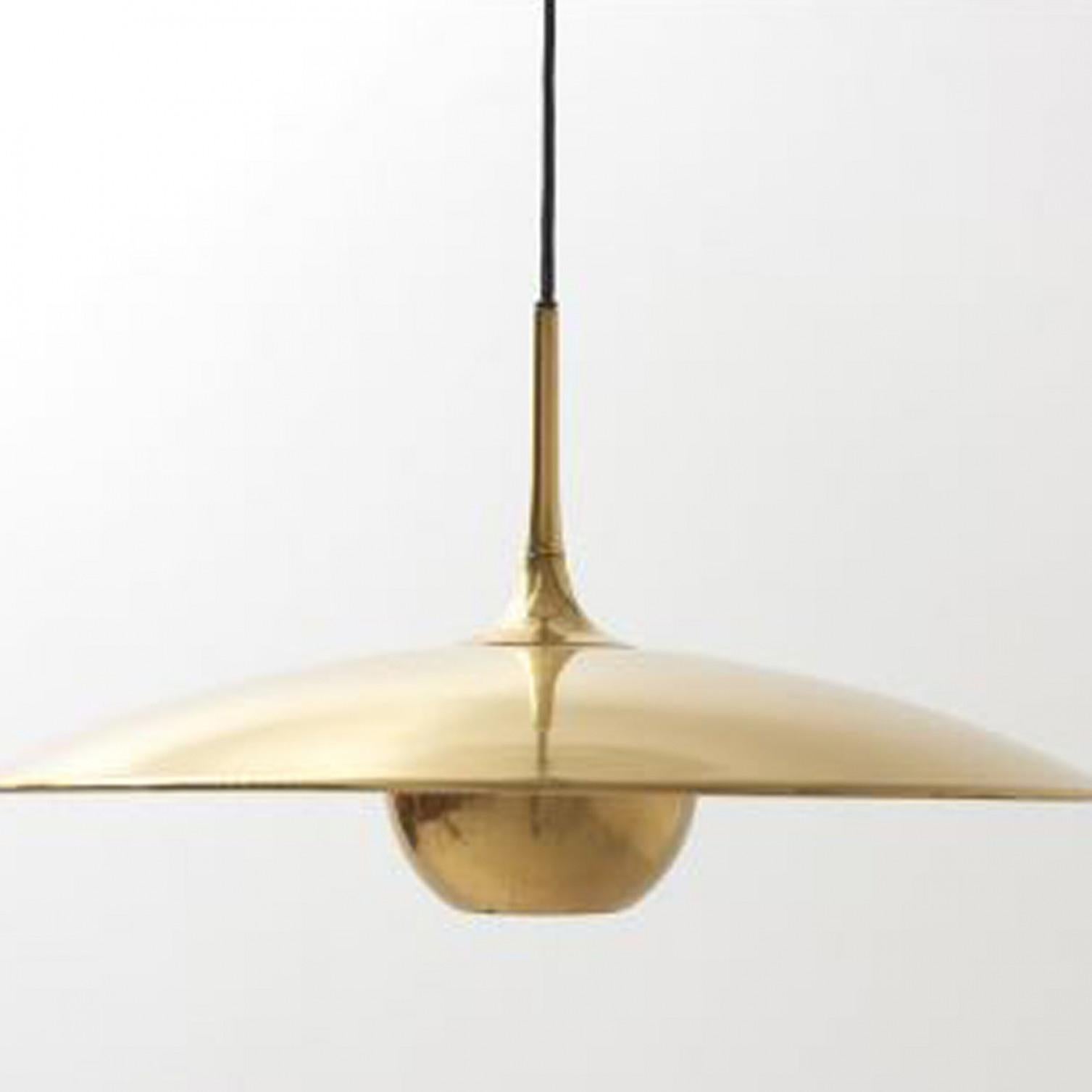 Fin du 20e siècle Luminaire Onos avec poids de comptoir latéraux par Florian Schulz en vente