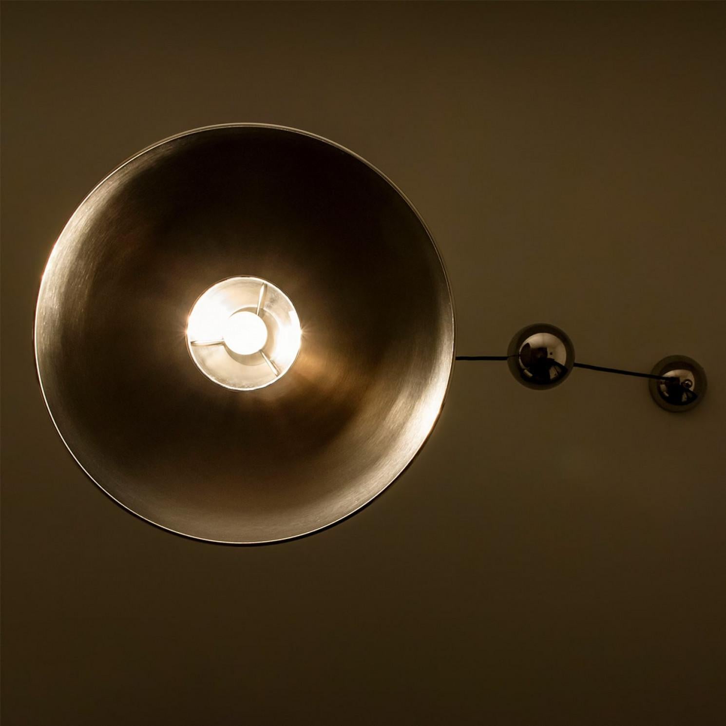 Fine XX secolo Onos Fixture With Side Counter Weights by Florian Schulz in vendita