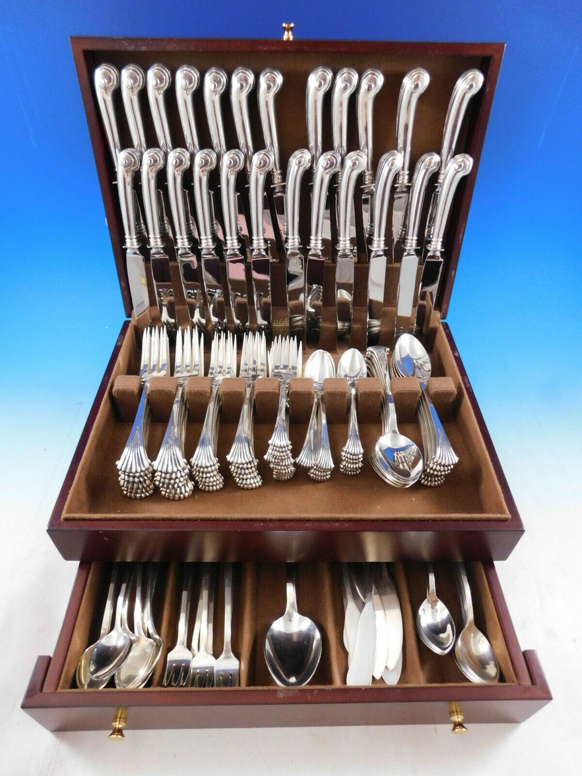 Onslow by Tuttle Sterling Silver Flatware Set for 12 Service 134 Pcs Dinner In Excellent Condition For Sale In Big Bend, WI