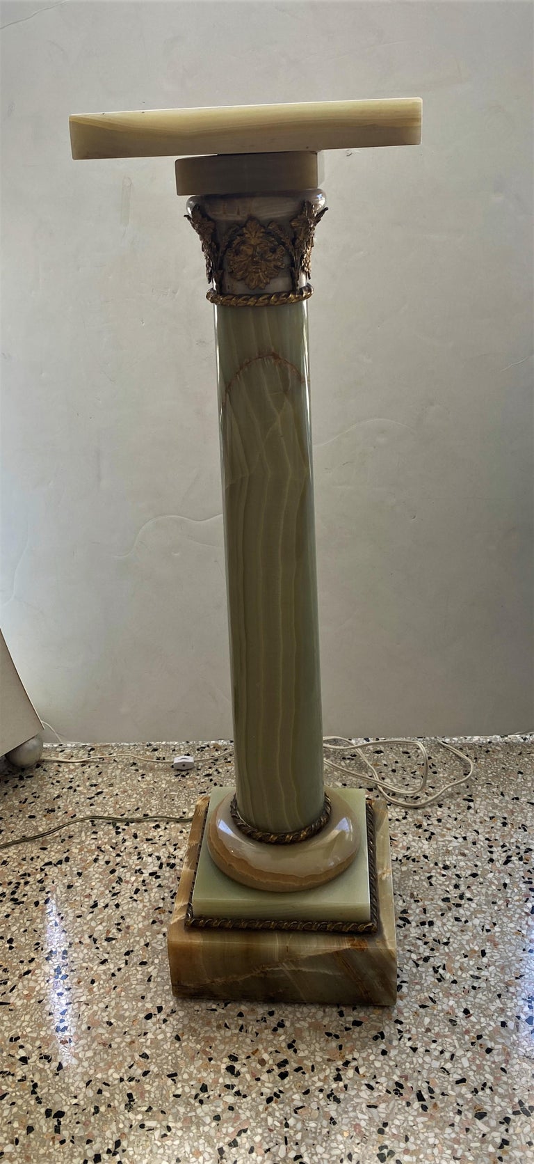 Onyx Pedestal with Bronze Dore Mounts For Sale at 1stDibs