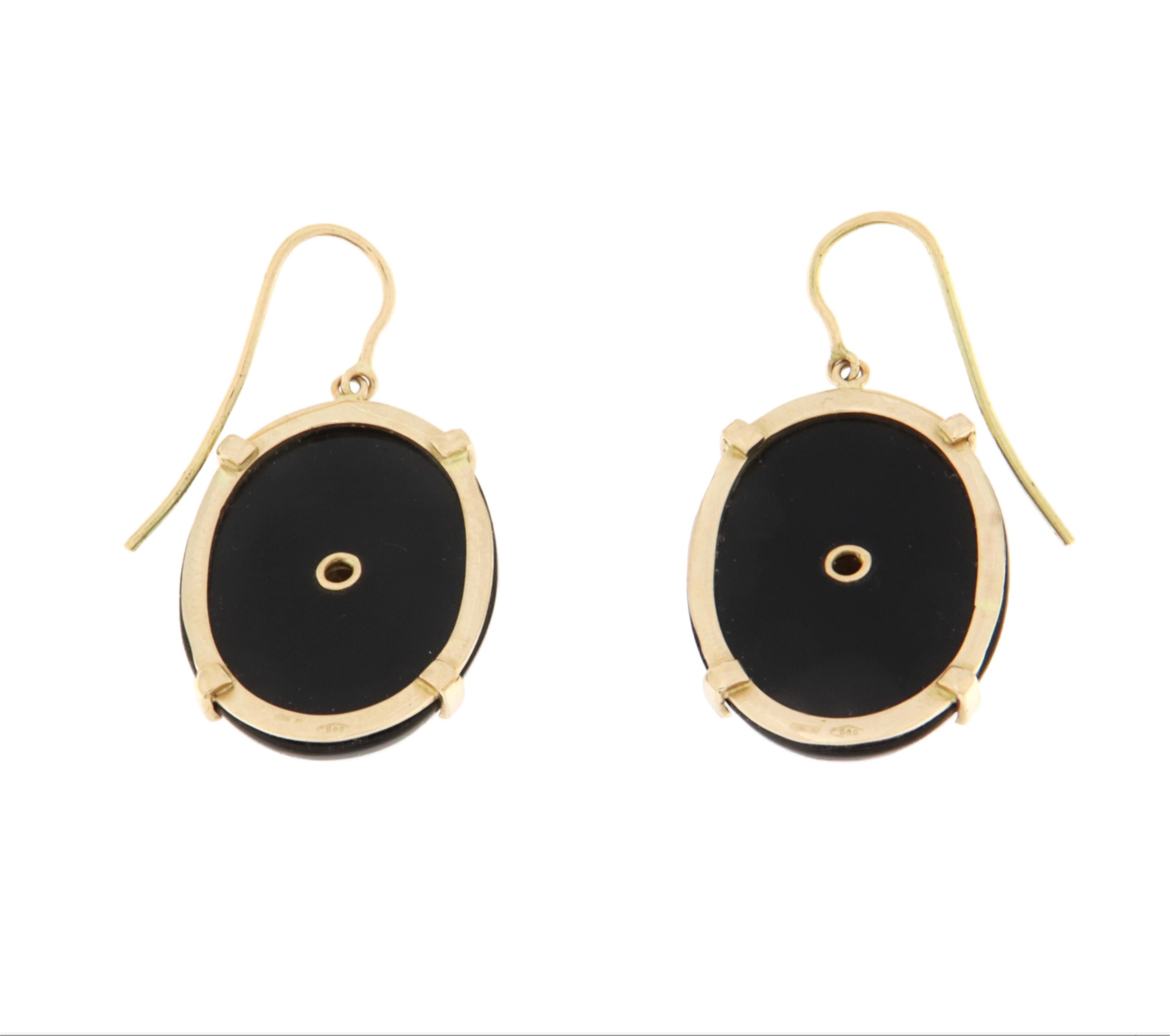 Onyx 14 Karat Gelbgold Tropfenohrringe (Ovalschliff) im Angebot