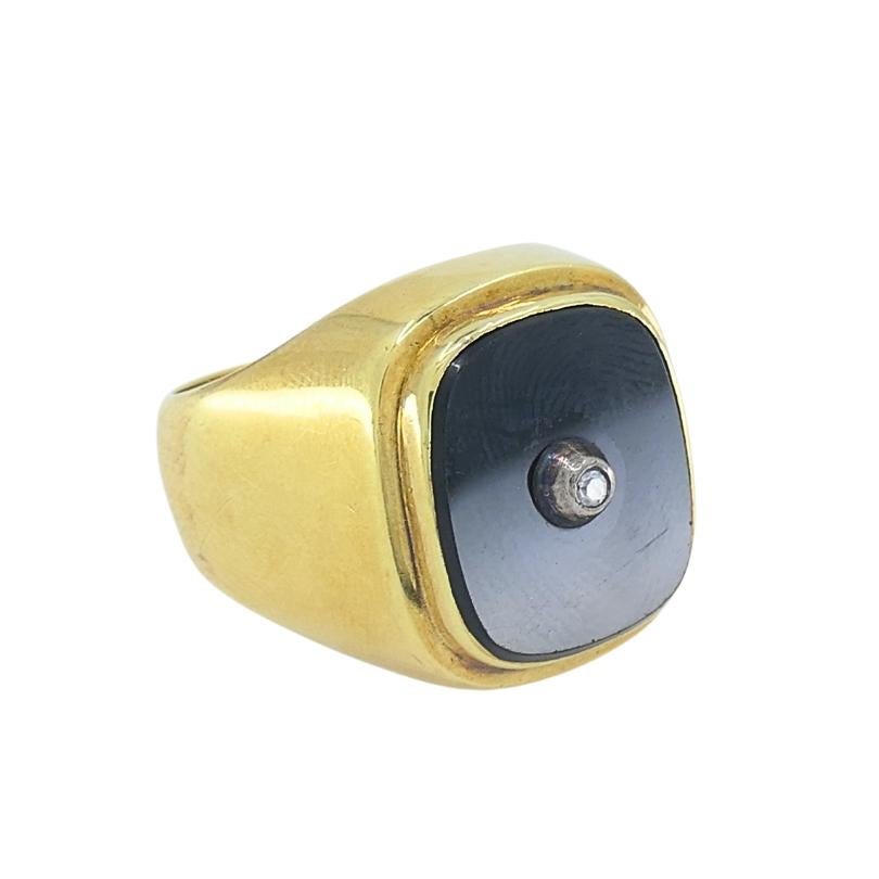 Mixed Cut Onyx 14k Gold Men's Vintage Signet Ring For Sale