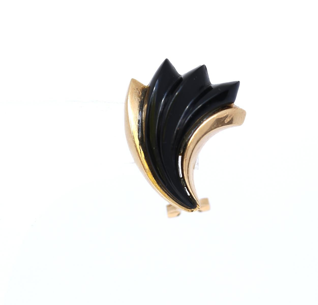 Onyx-Ohrringe aus 14 Karat Gelbgold, 1970 Damen im Angebot