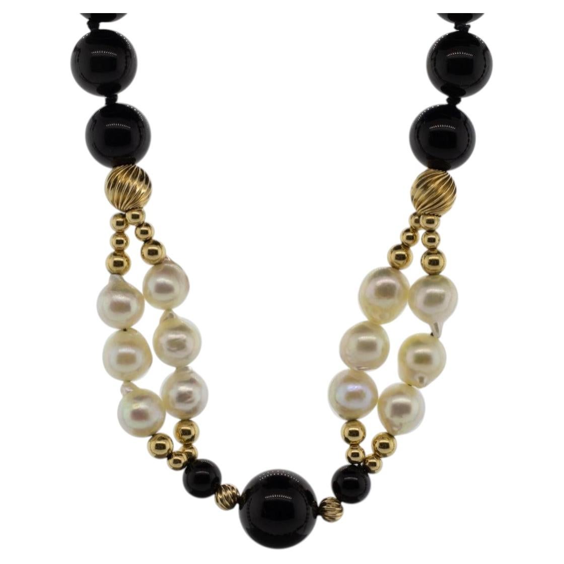 Collar de Onix, Perla Akoya y Cuentas de Oro en venta