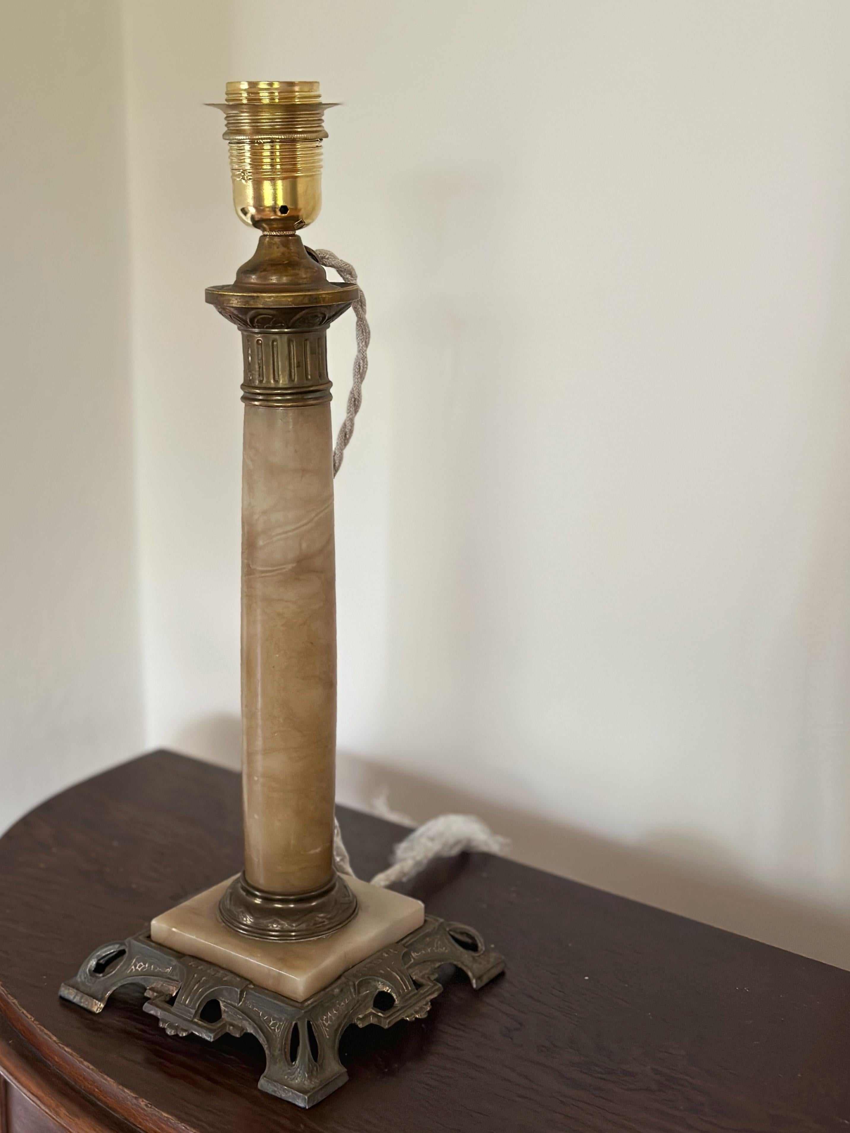 Onyx and Brass Column Table Lamp. 1920's. For Sale 3