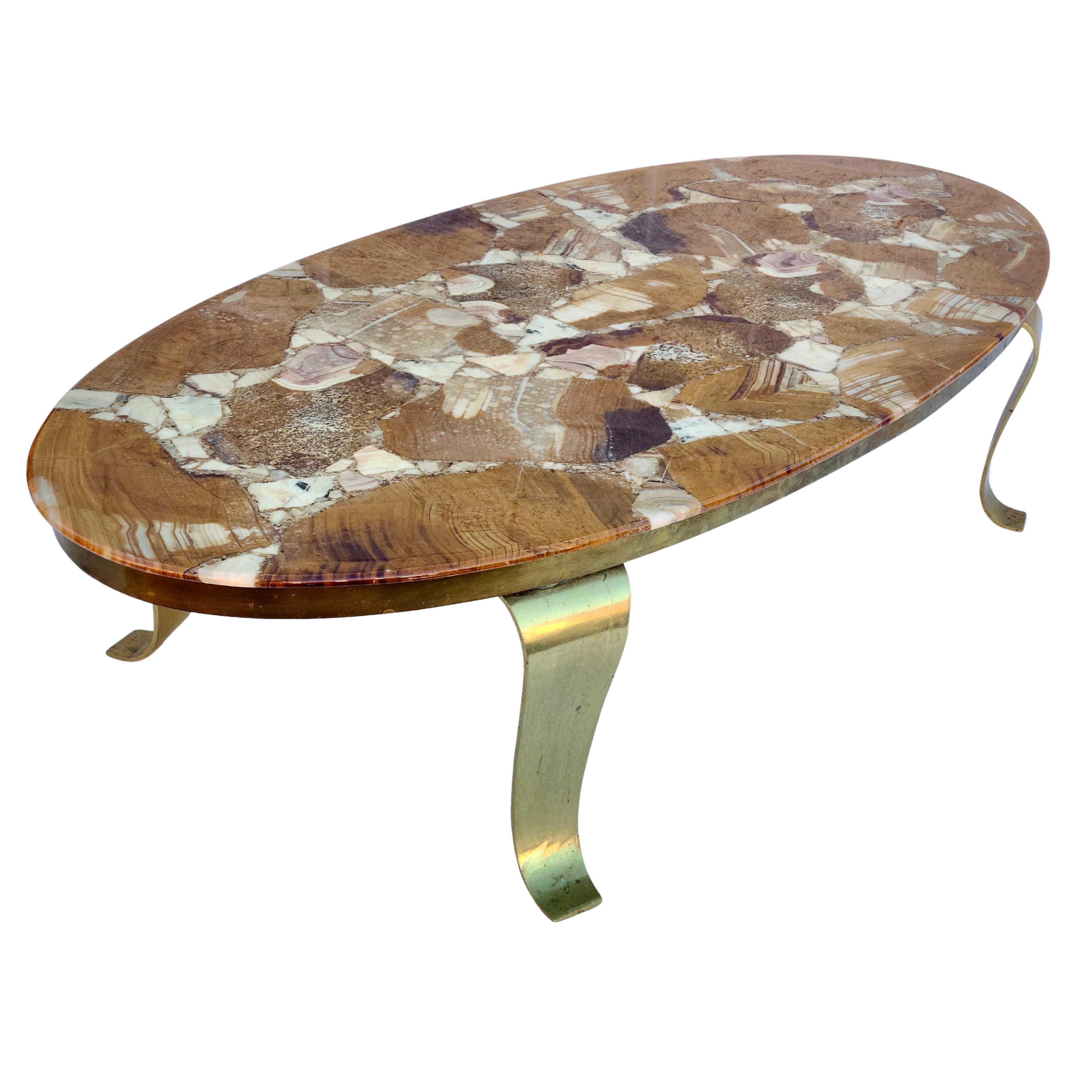 Table basse ovale en onyx et laiton par Muller Brothers