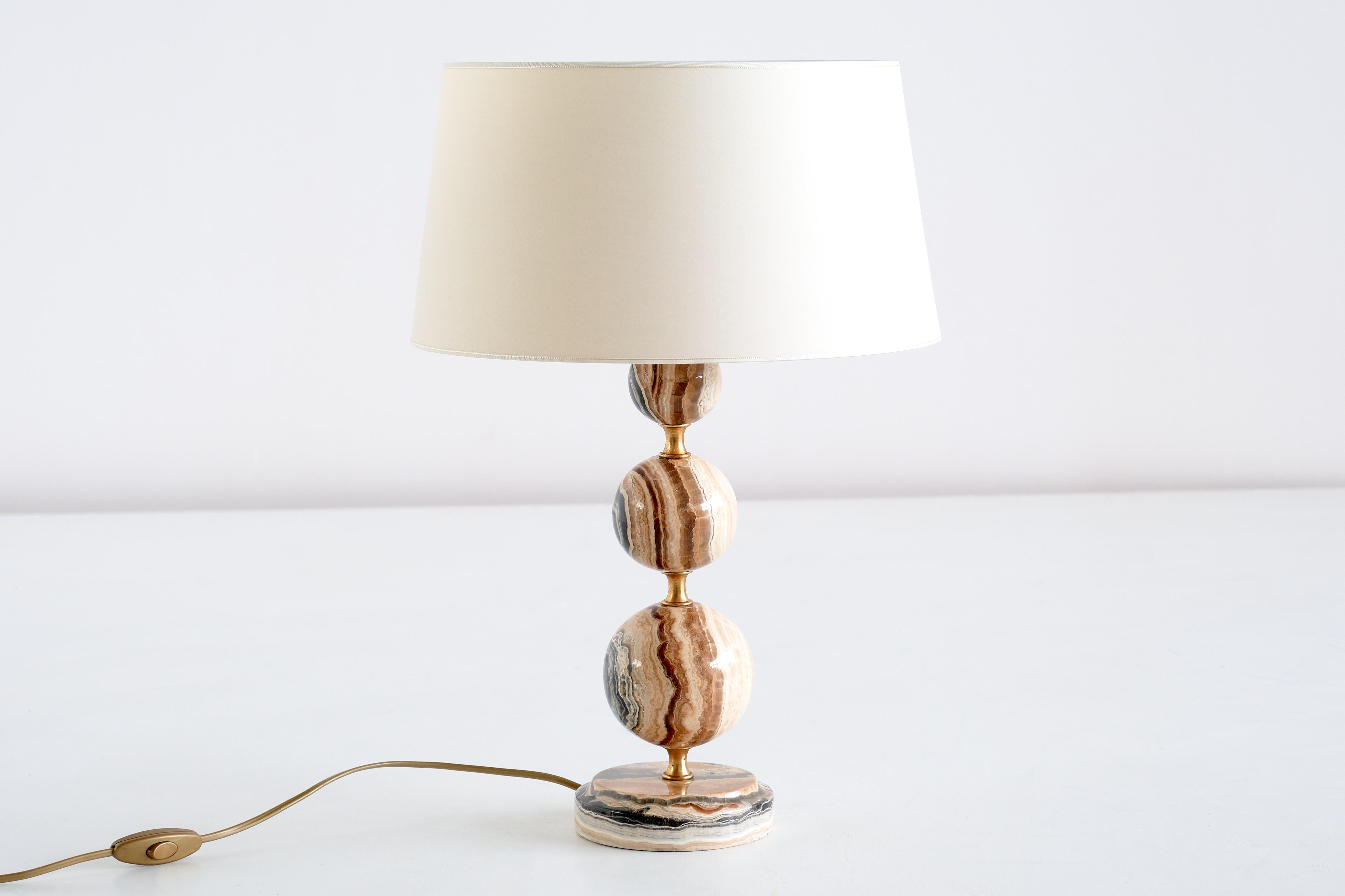 Mid-Century Modern Onyx and Brass Table Lamp with Ivory Shade, Italy, 1970s