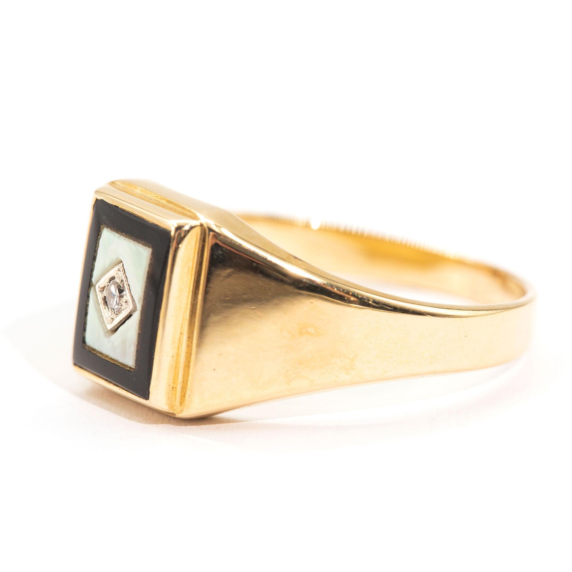 Onyx and Diamond and Mother of Pearl 9 Carat Yellow Gold Men’s Signet Ring 2