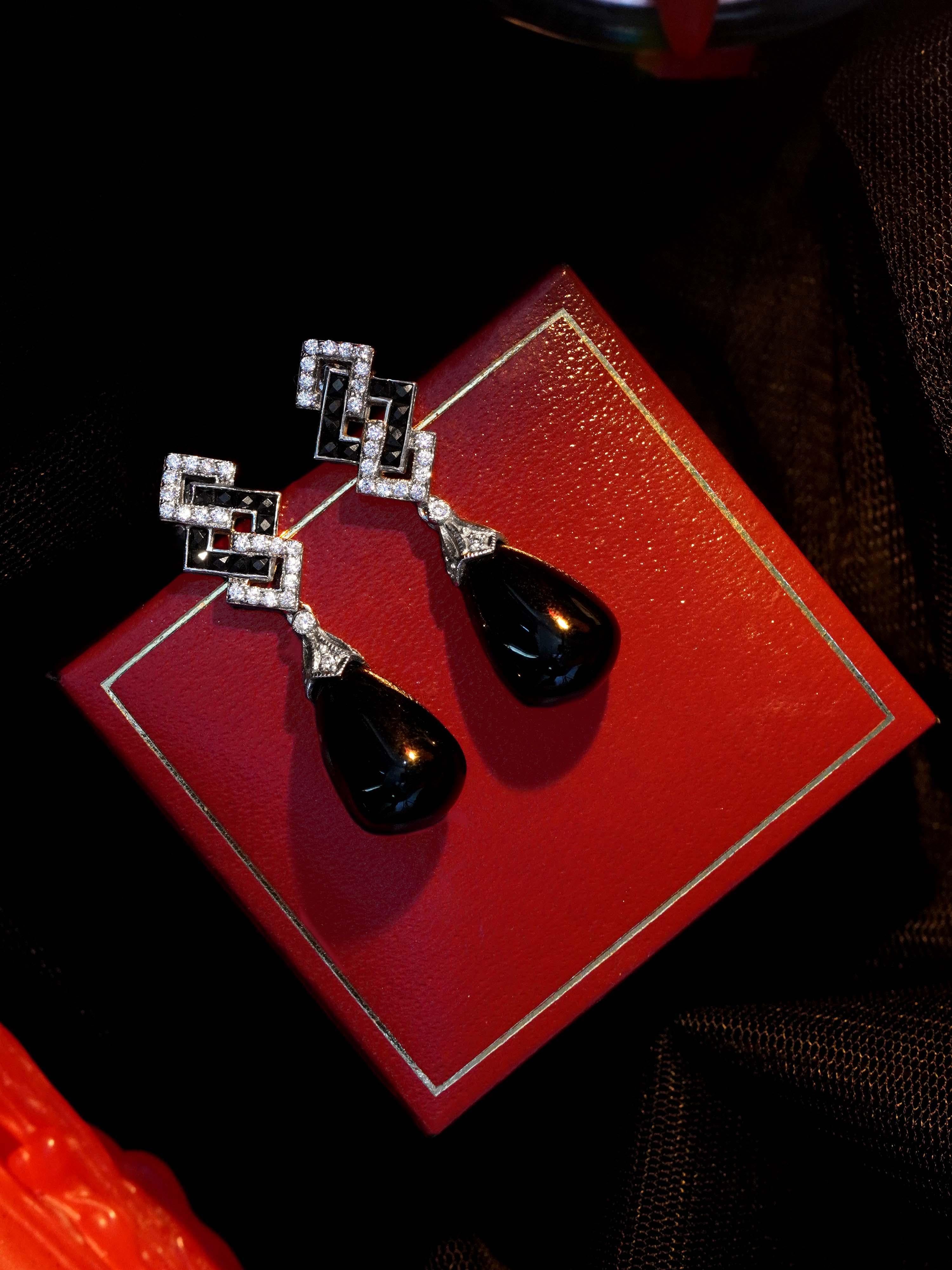 Onyx and Diamond Art Deco Style Drop Earrings in 14K White Gold Neuf - En vente à Bangkok, TH