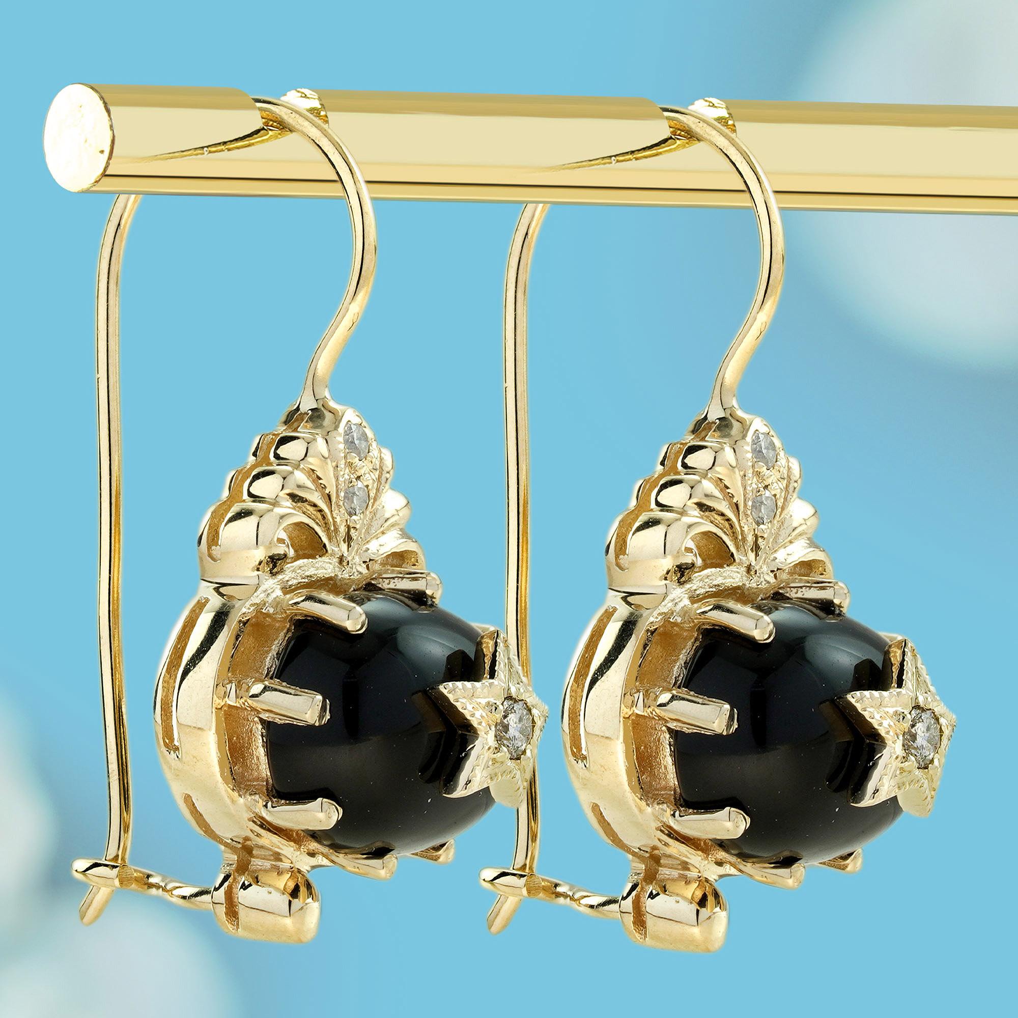 Onyx and Diamond Vintage Style Star Drop Earrings in 9K Yellow Gold (Edwardian) im Angebot