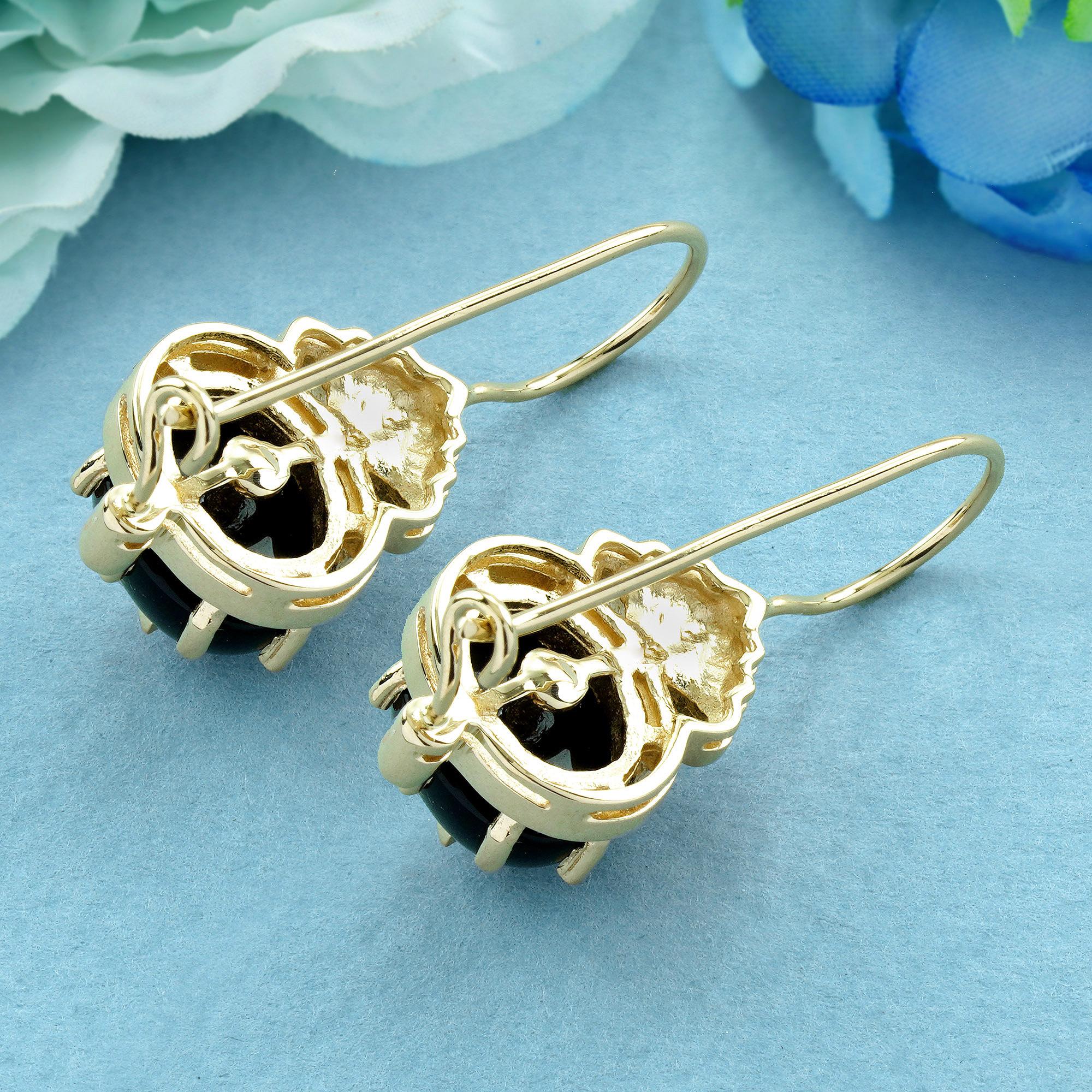 Onyx and Diamond Vintage Style Star Drop Earrings in 9K Yellow Gold (Ovalschliff) im Angebot