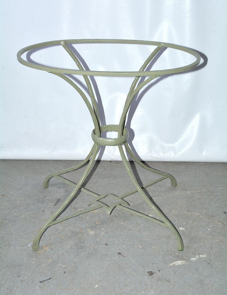 Onyx and Metal Base Side Table For Sale 1