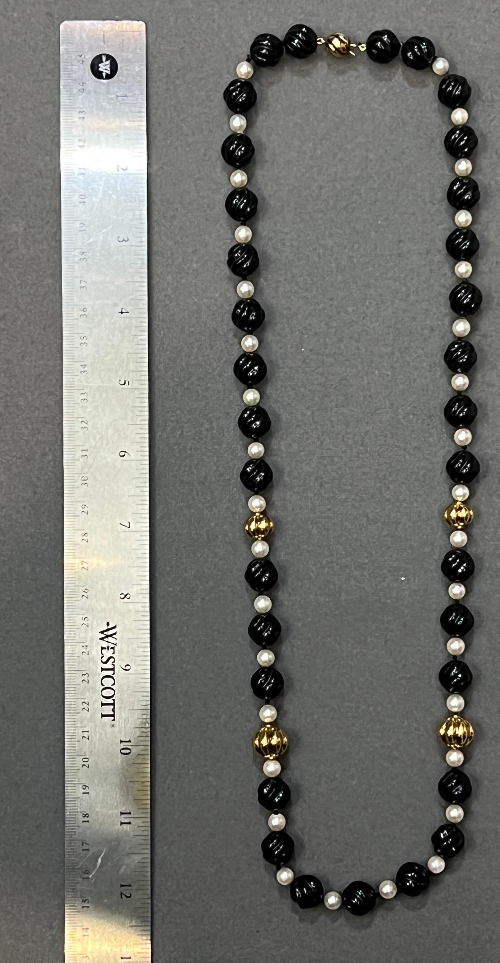 Women's Onyx and Pearl Bead Necklace For Sale