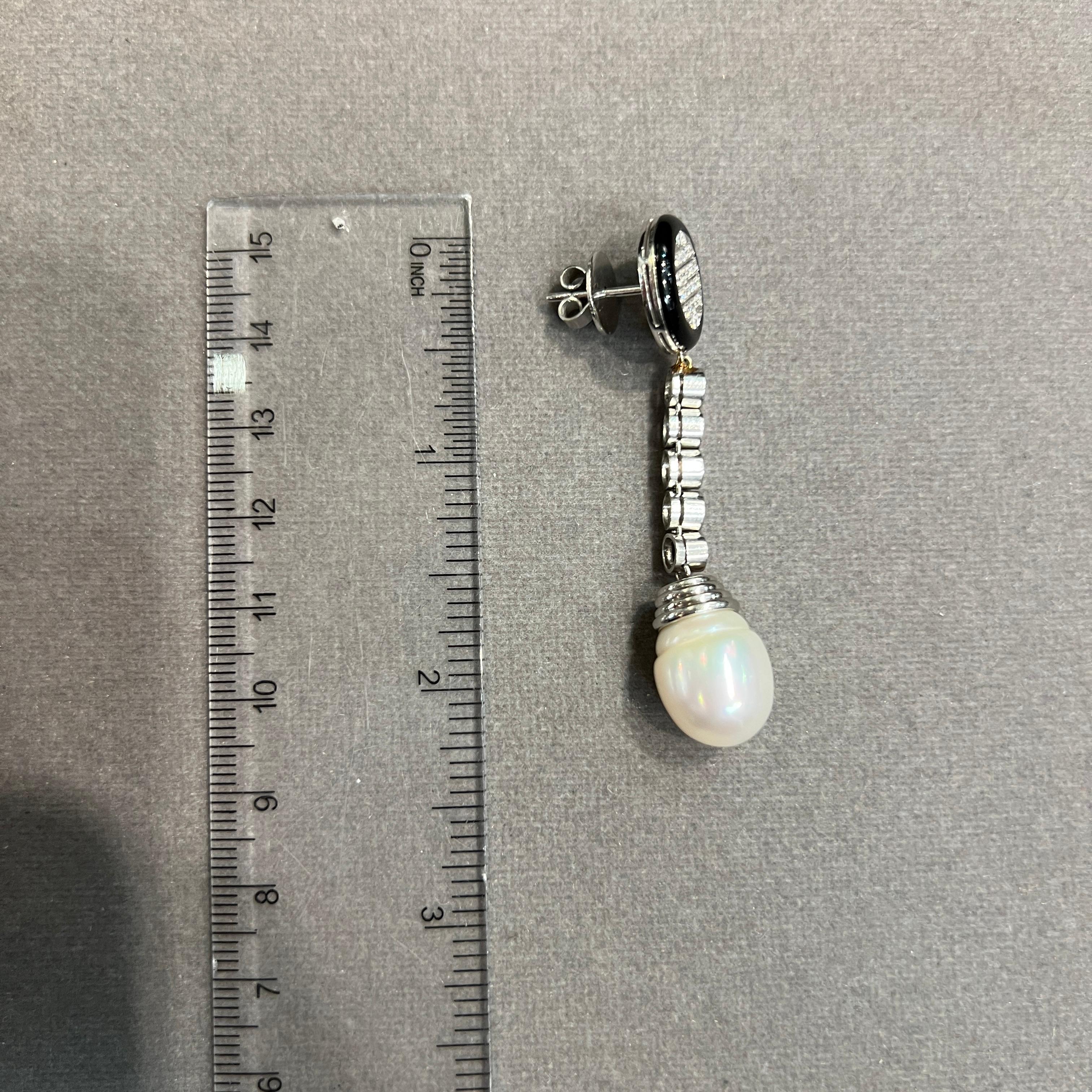 Onyx and Pearl Diamond Earrings In Excellent Condition For Sale In New York, NY