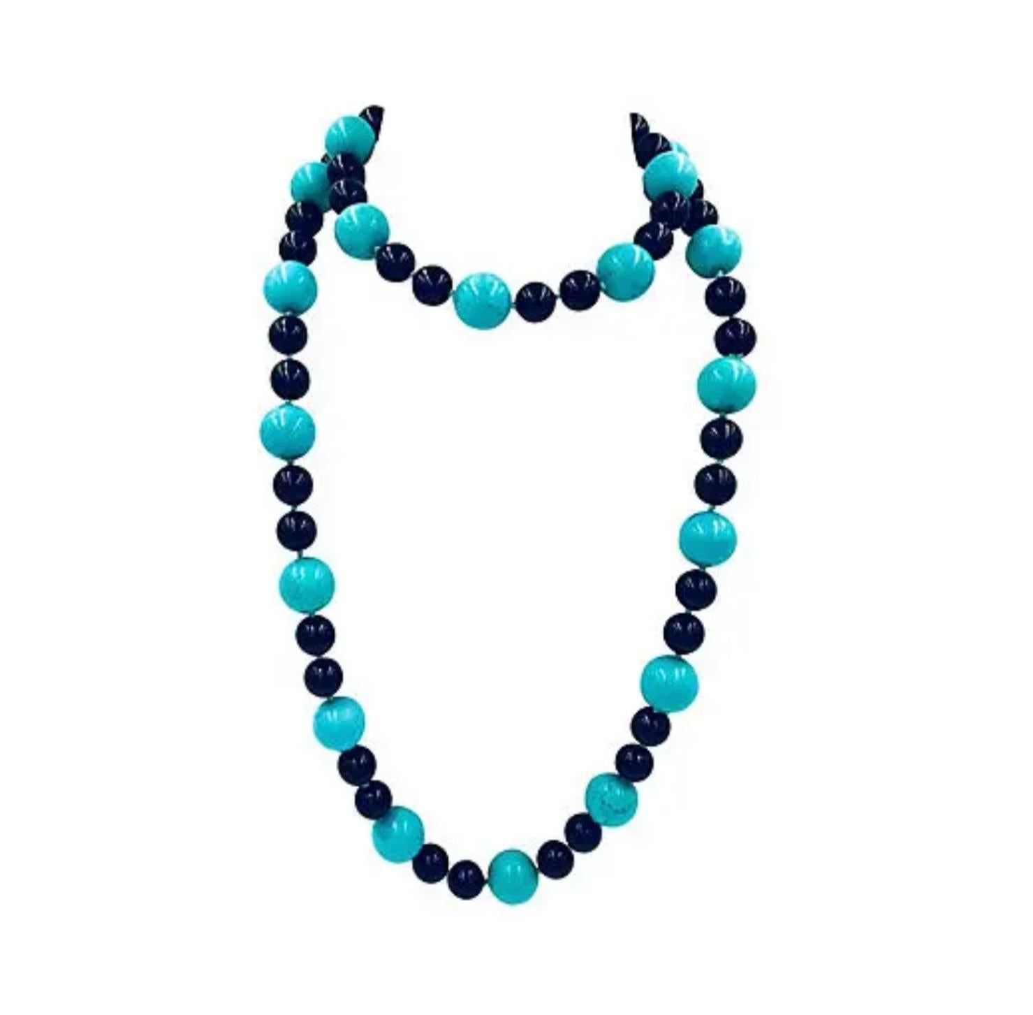 Onyx and Turquoise Bead Necklace In Good Condition For Sale In Miami Beach, FL