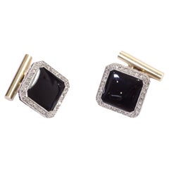 Onyx Art Deco cufflinks in gold and platinum