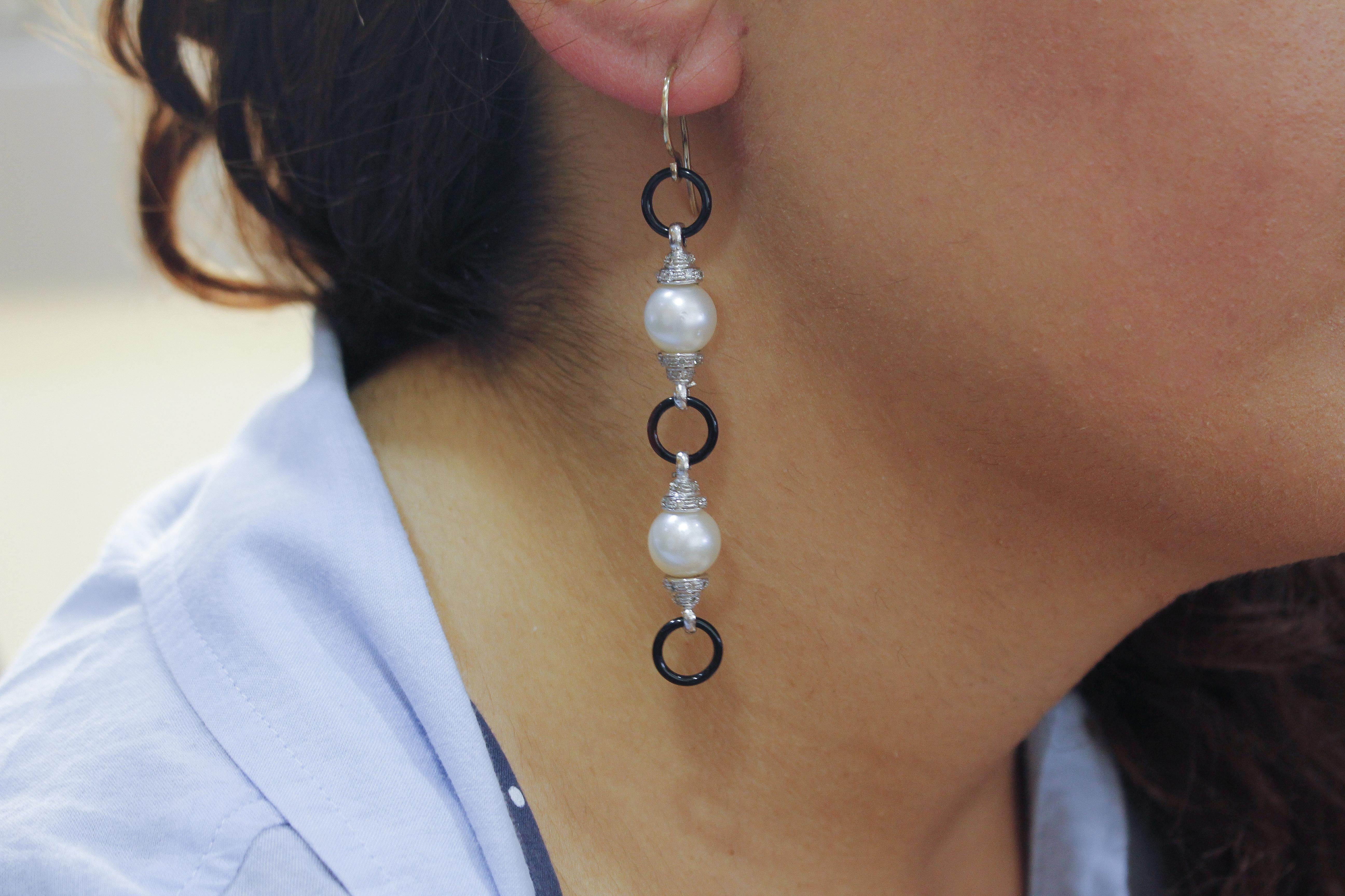 Onyx Australian Pearls Diamonds White Gold Earrings In Good Condition For Sale In Marcianise, Marcianise (CE)
