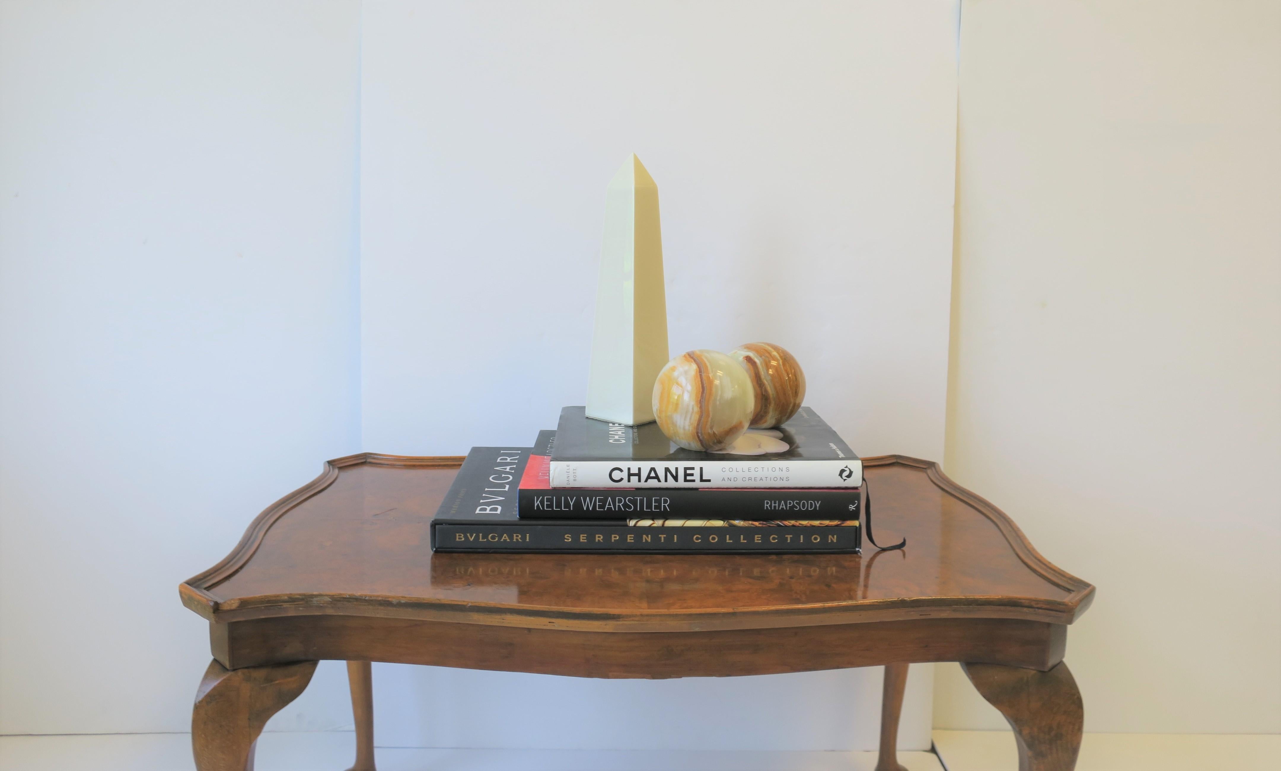 Late 20th Century Onyx Bookends or Decorative Objects