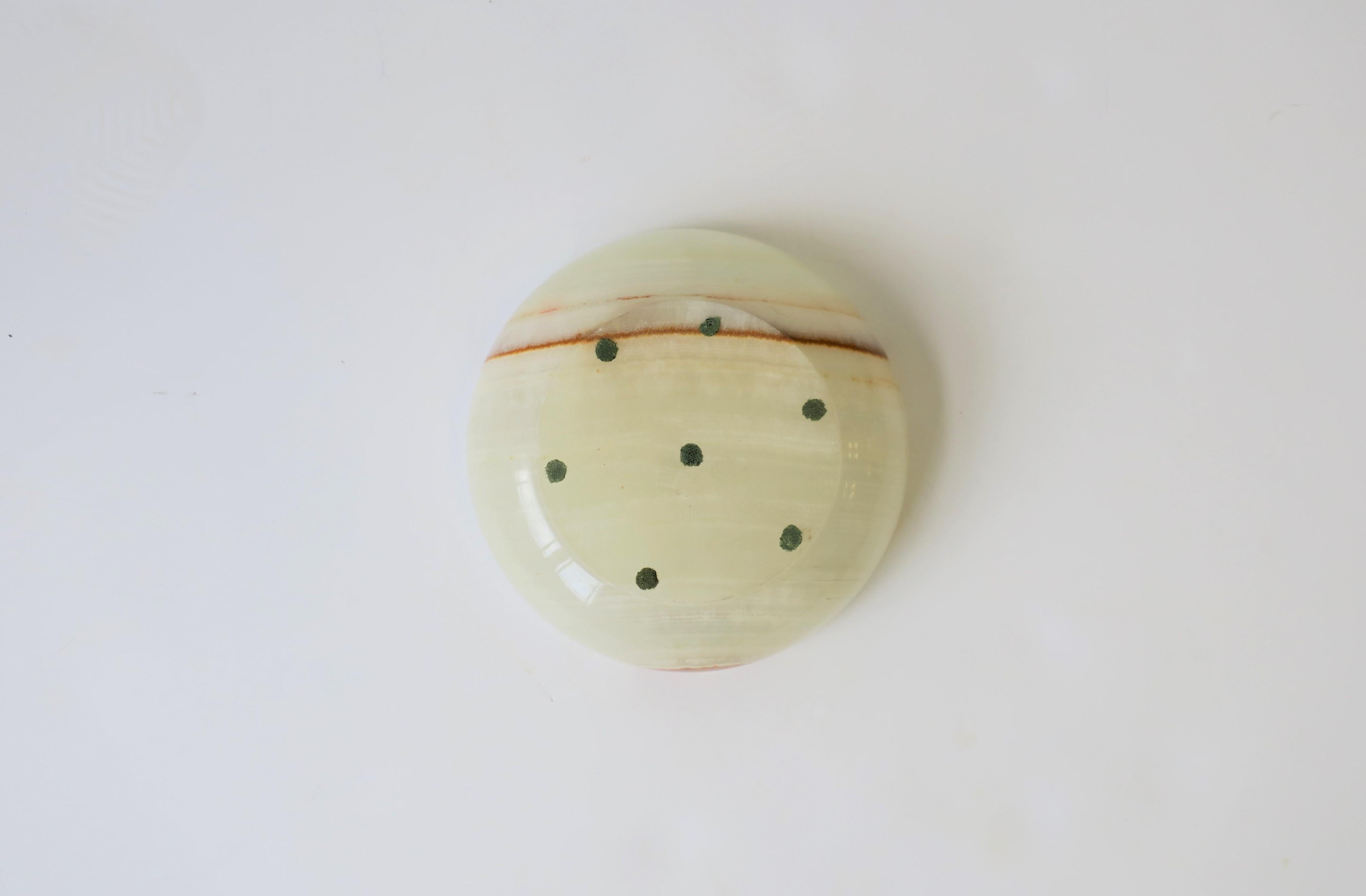 Onyx Bowl 3