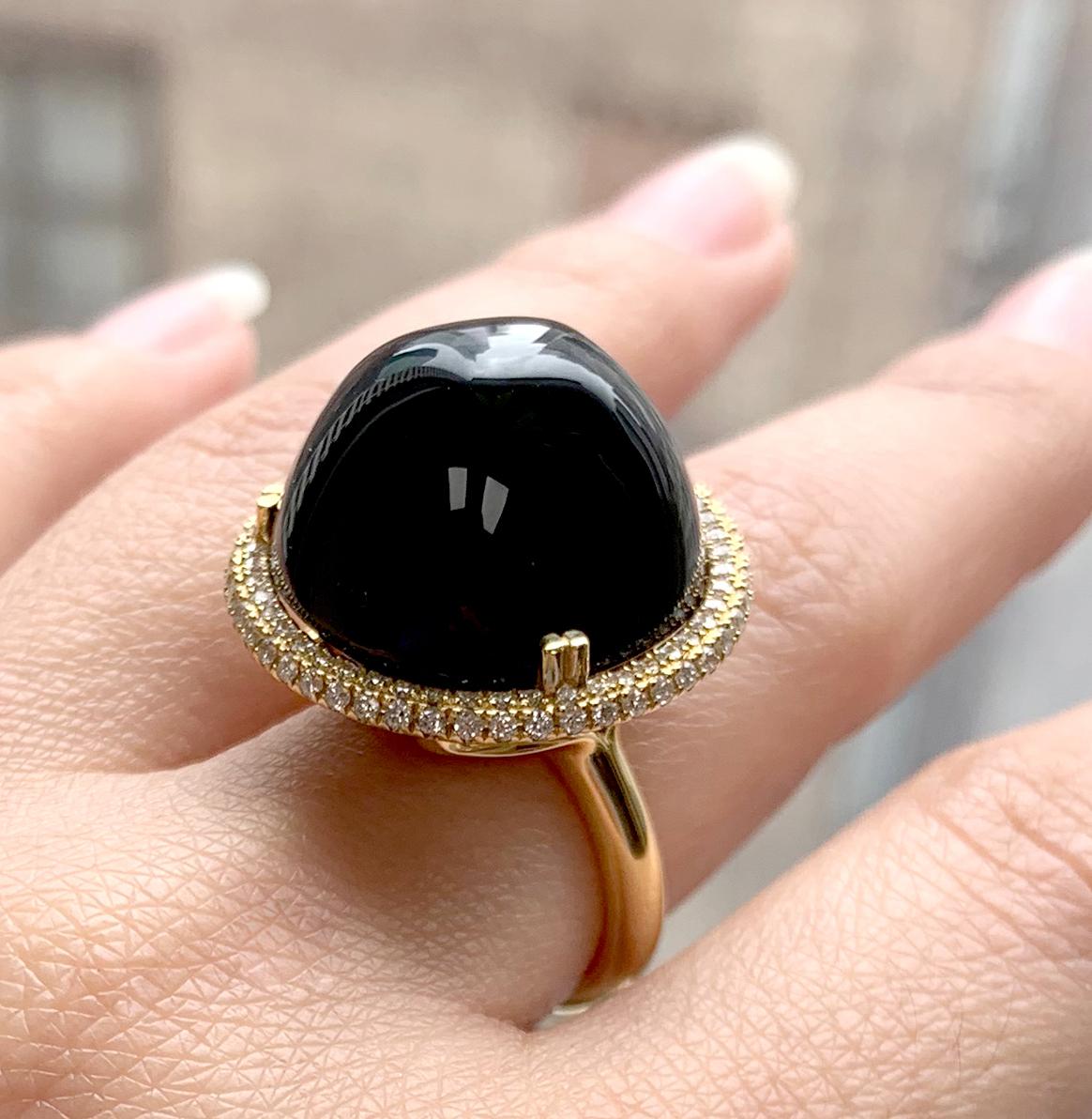 Onyx Bubble Gum Ring in 18K Yellow Gold with Diamonds, from 'Rock 'N Roll' Collection. Please allow 2-4 weeks for this item to be delivered.

Stone Size: 19 mm 

Diamonds: G-H / VS, Approx Wt : 0.60 Cts
