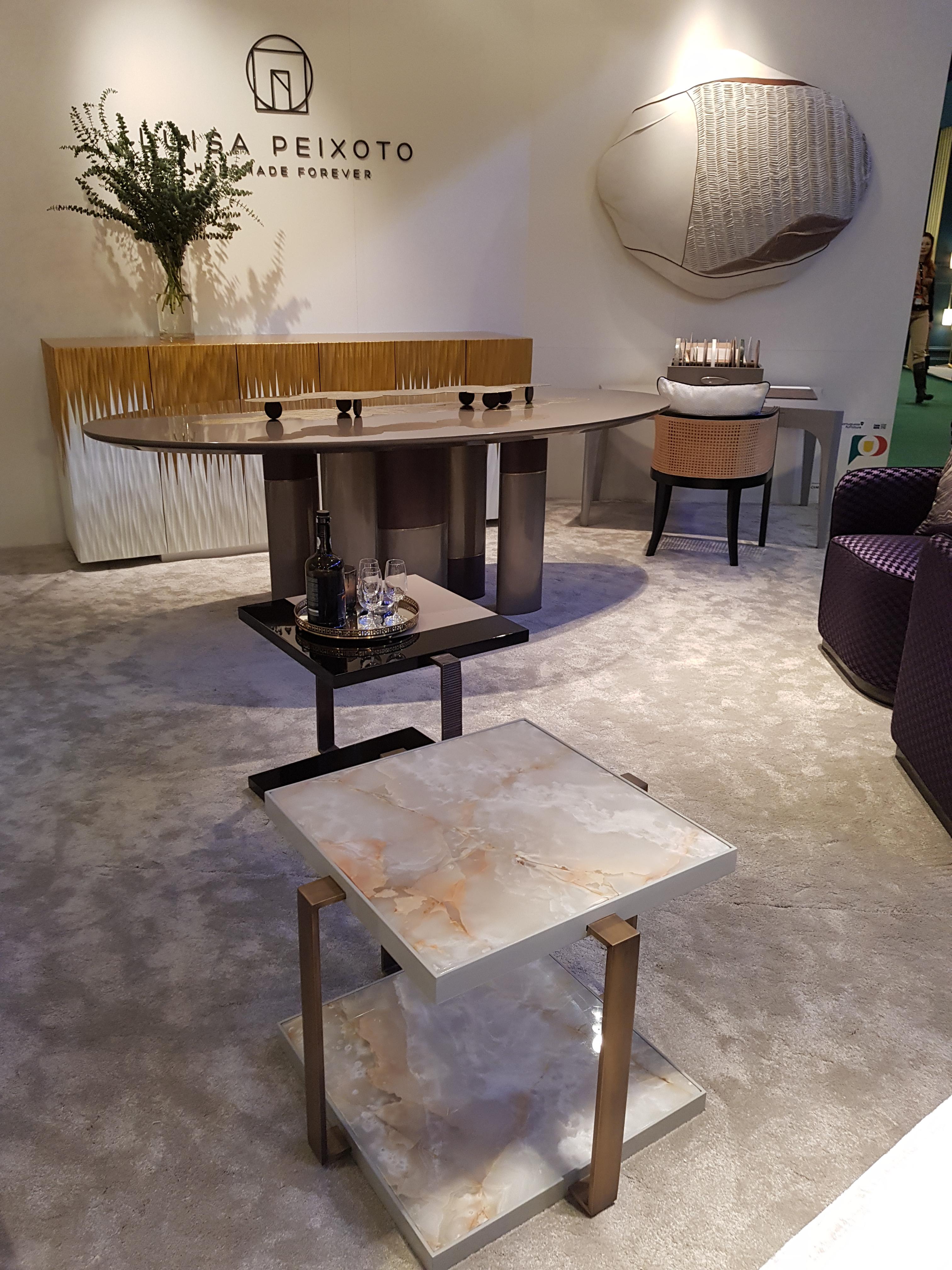 Mesilla de noche contemporánea a medida Onyx de Luísa Peixoto en venta 2