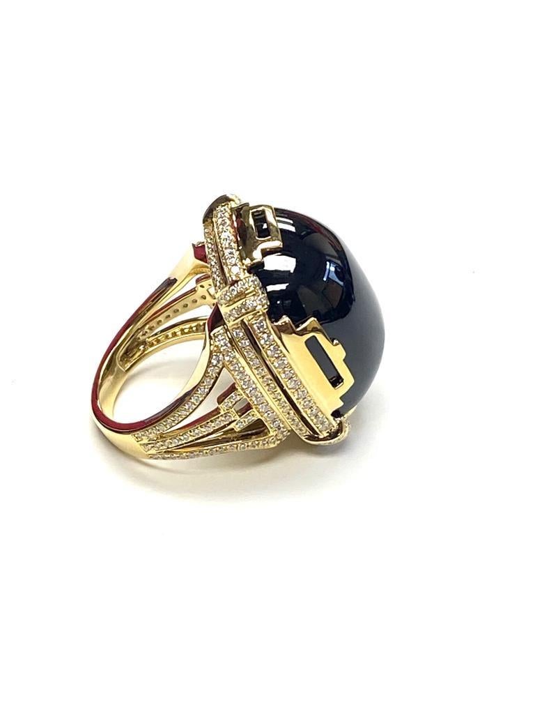 Goshwara Cushion Cabochon Onyx And Diamond Ring In New Condition For Sale In New York, NY